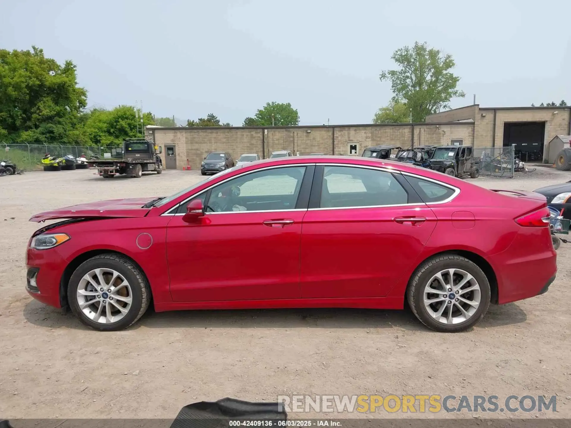 14 Photograph of a damaged car 3FA6P0SU3LR101453 FORD FUSION 2020