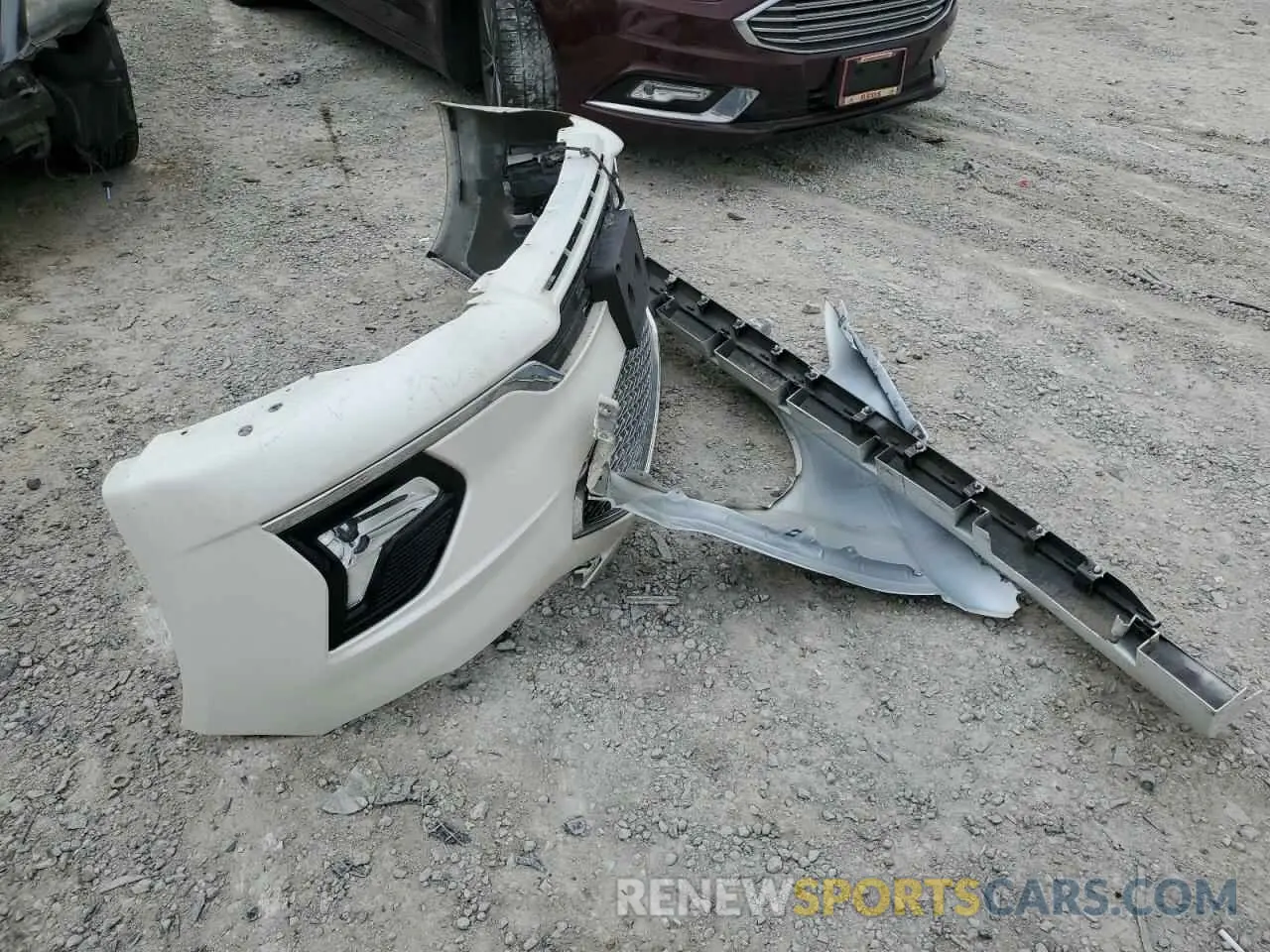 12 Photograph of a damaged car 3FA6P0SU4LR113076 FORD FUSION 2020