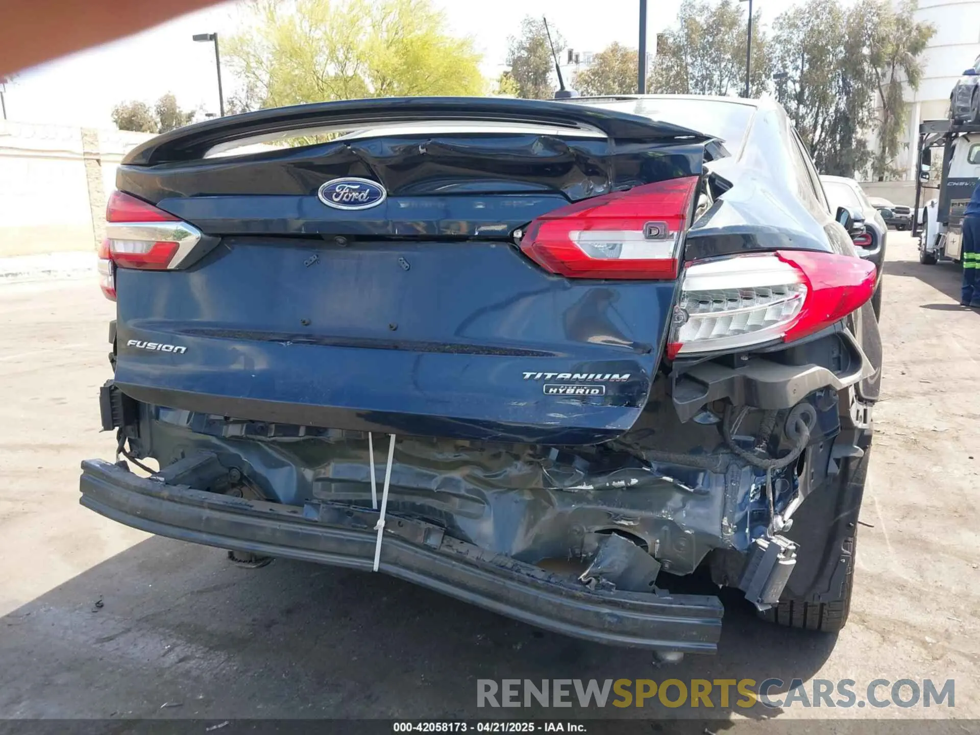 6 Photograph of a damaged car 3FA6P0SU5LR113104 FORD FUSION 2020