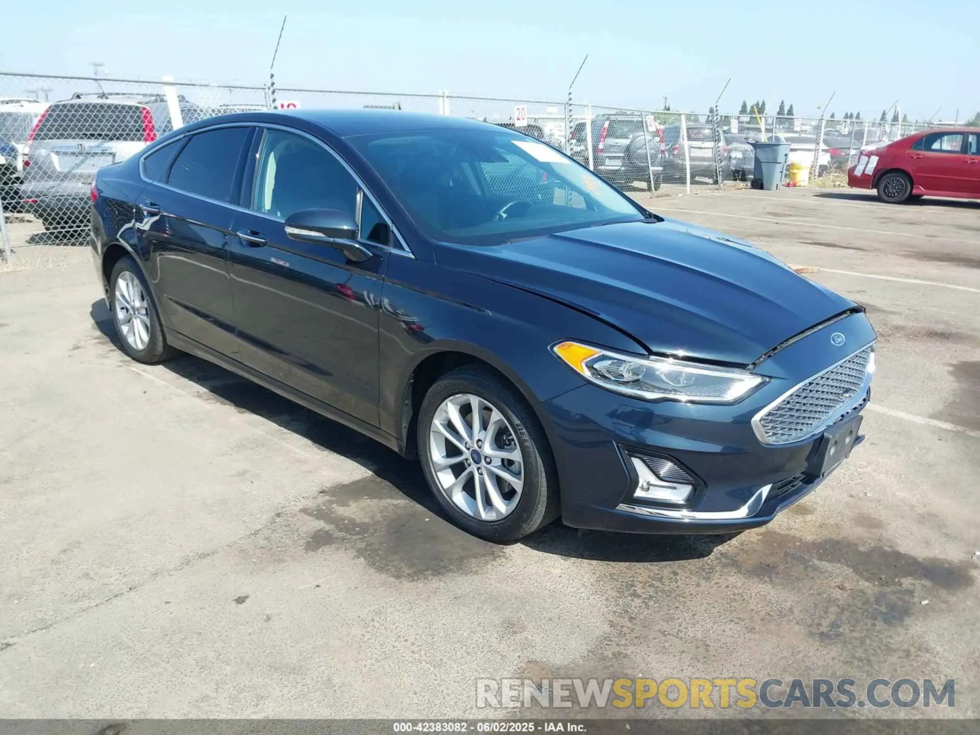 1 Photograph of a damaged car 3FA6P0SU7LR114156 FORD FUSION 2020