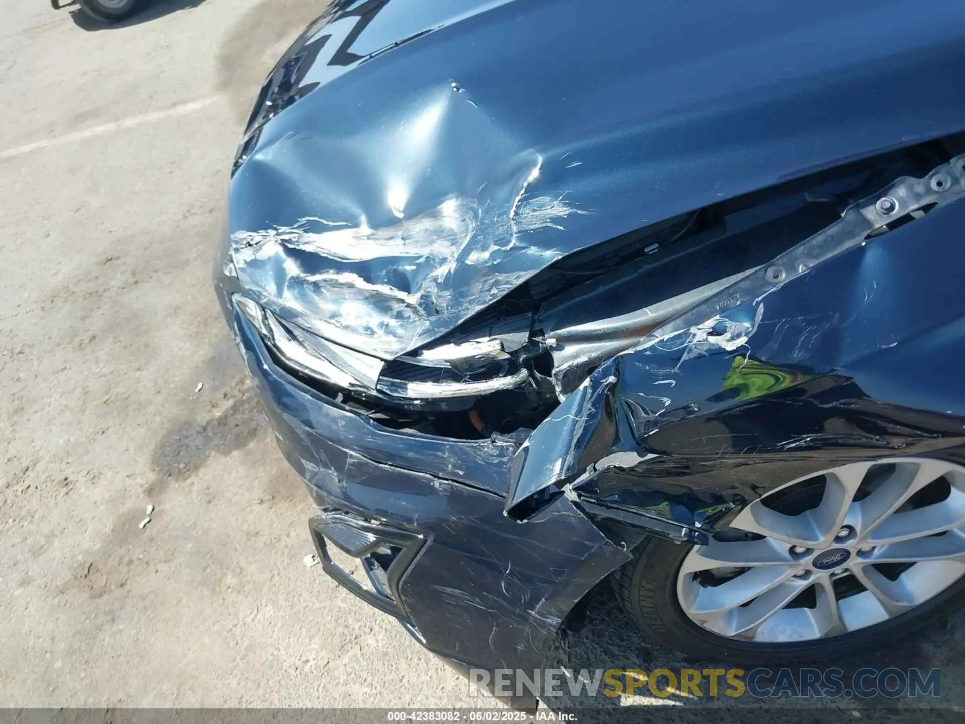 6 Photograph of a damaged car 3FA6P0SU7LR114156 FORD FUSION 2020