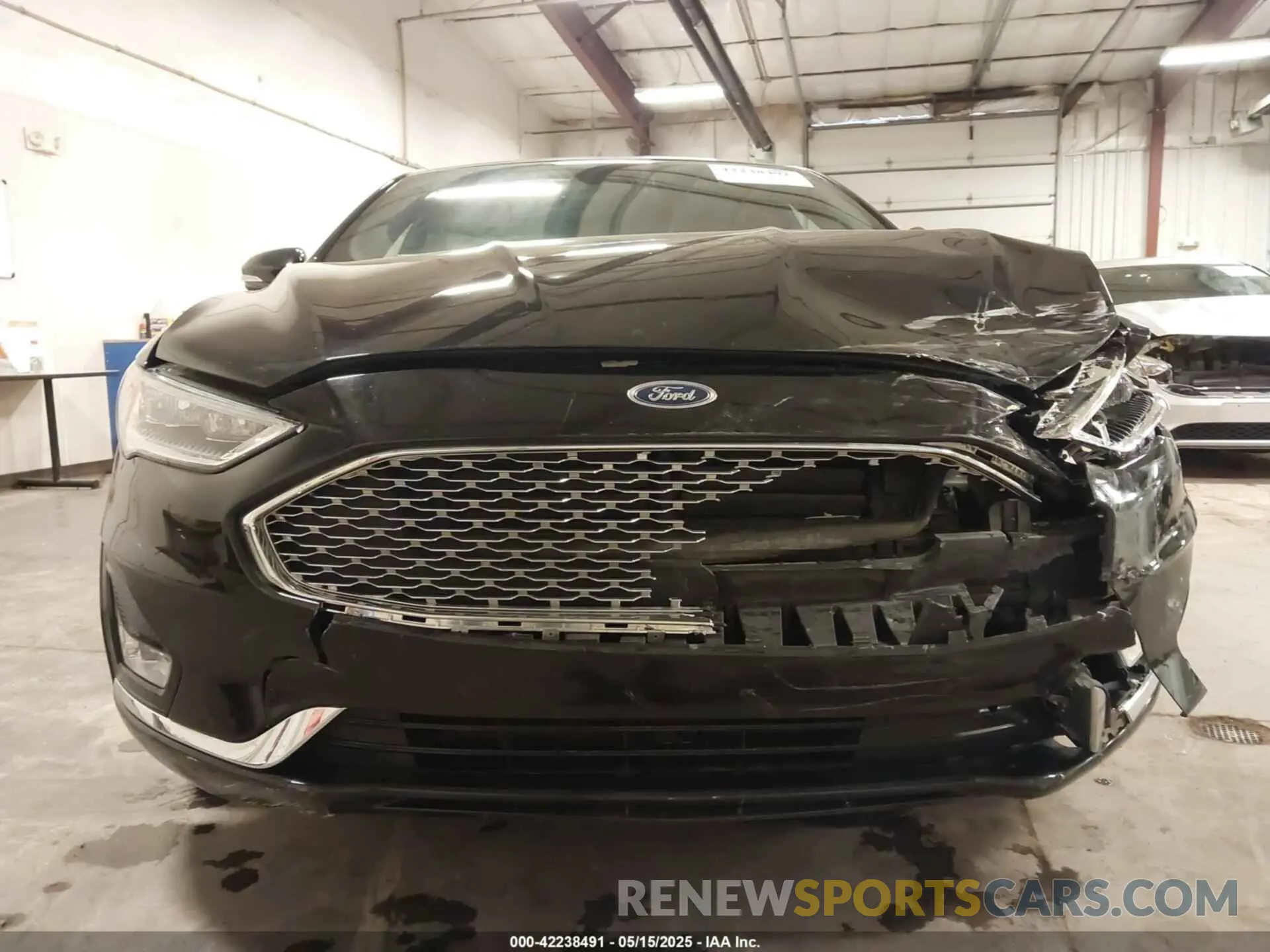 12 Photograph of a damaged car 3FA6P0SU8LR119429 FORD FUSION 2020