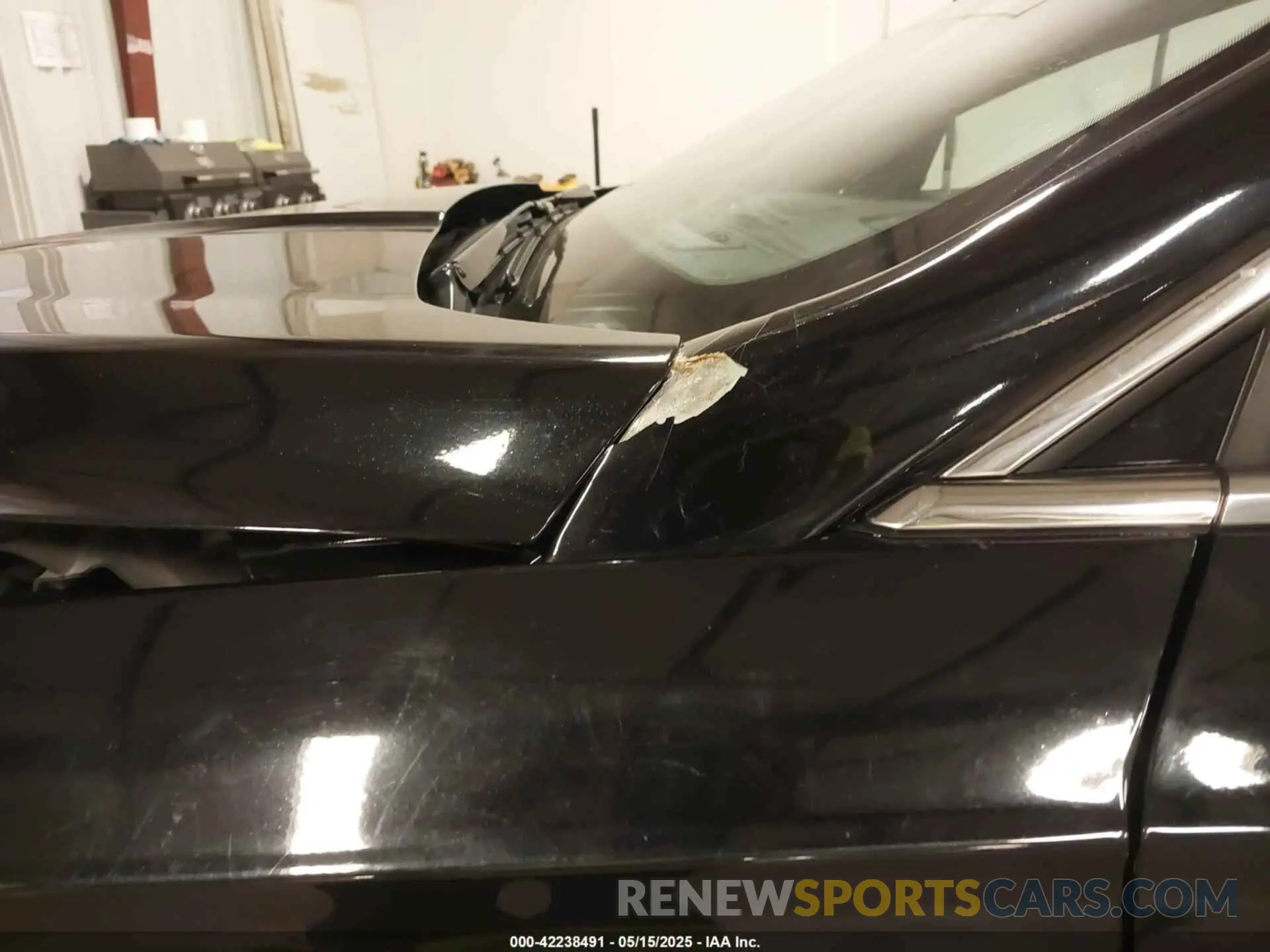 19 Photograph of a damaged car 3FA6P0SU8LR119429 FORD FUSION 2020