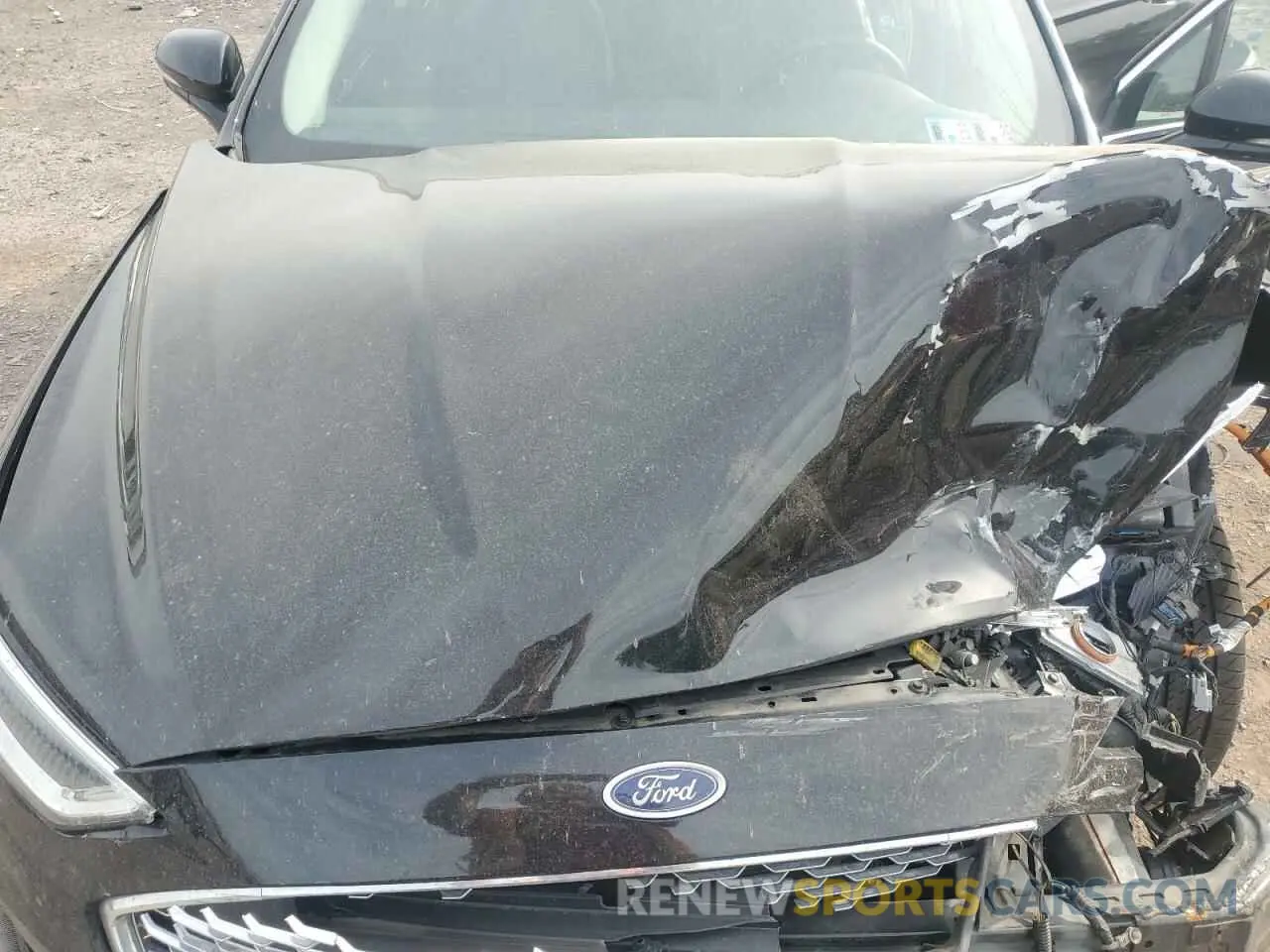 11 Photograph of a damaged car 3FA6P0SU8LR181557 FORD FUSION 2020