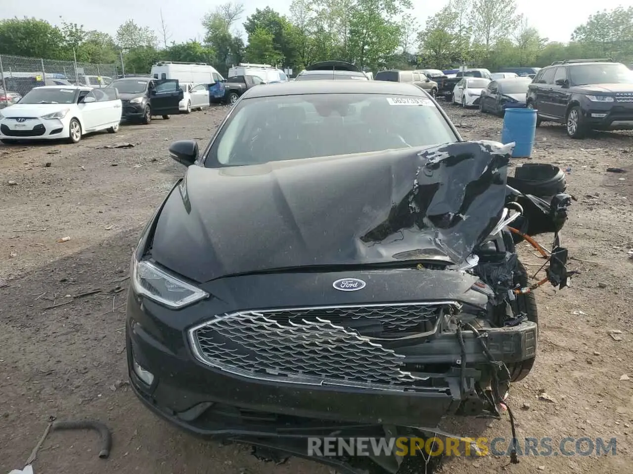 5 Photograph of a damaged car 3FA6P0SU8LR181557 FORD FUSION 2020