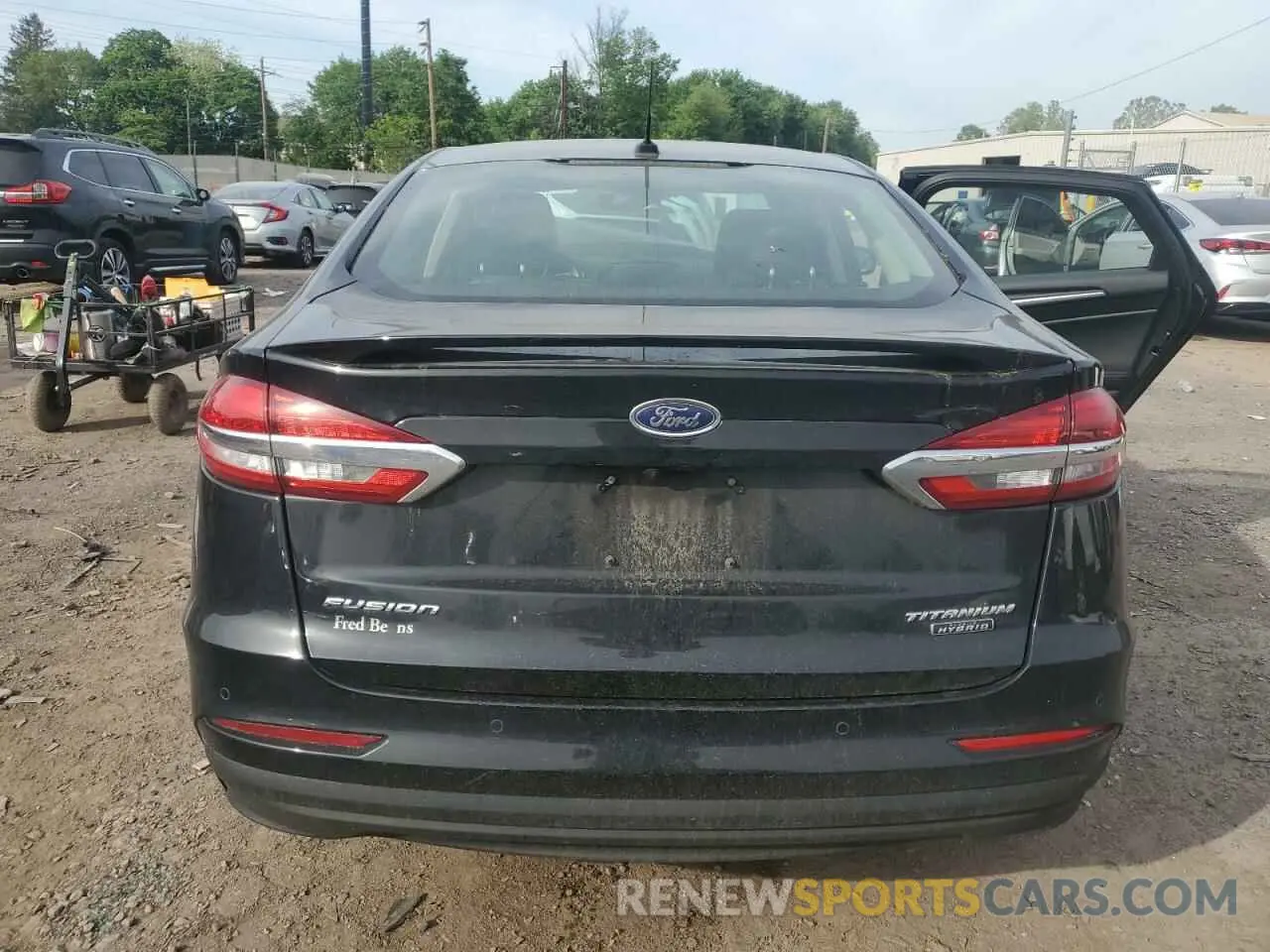 6 Photograph of a damaged car 3FA6P0SU8LR181557 FORD FUSION 2020