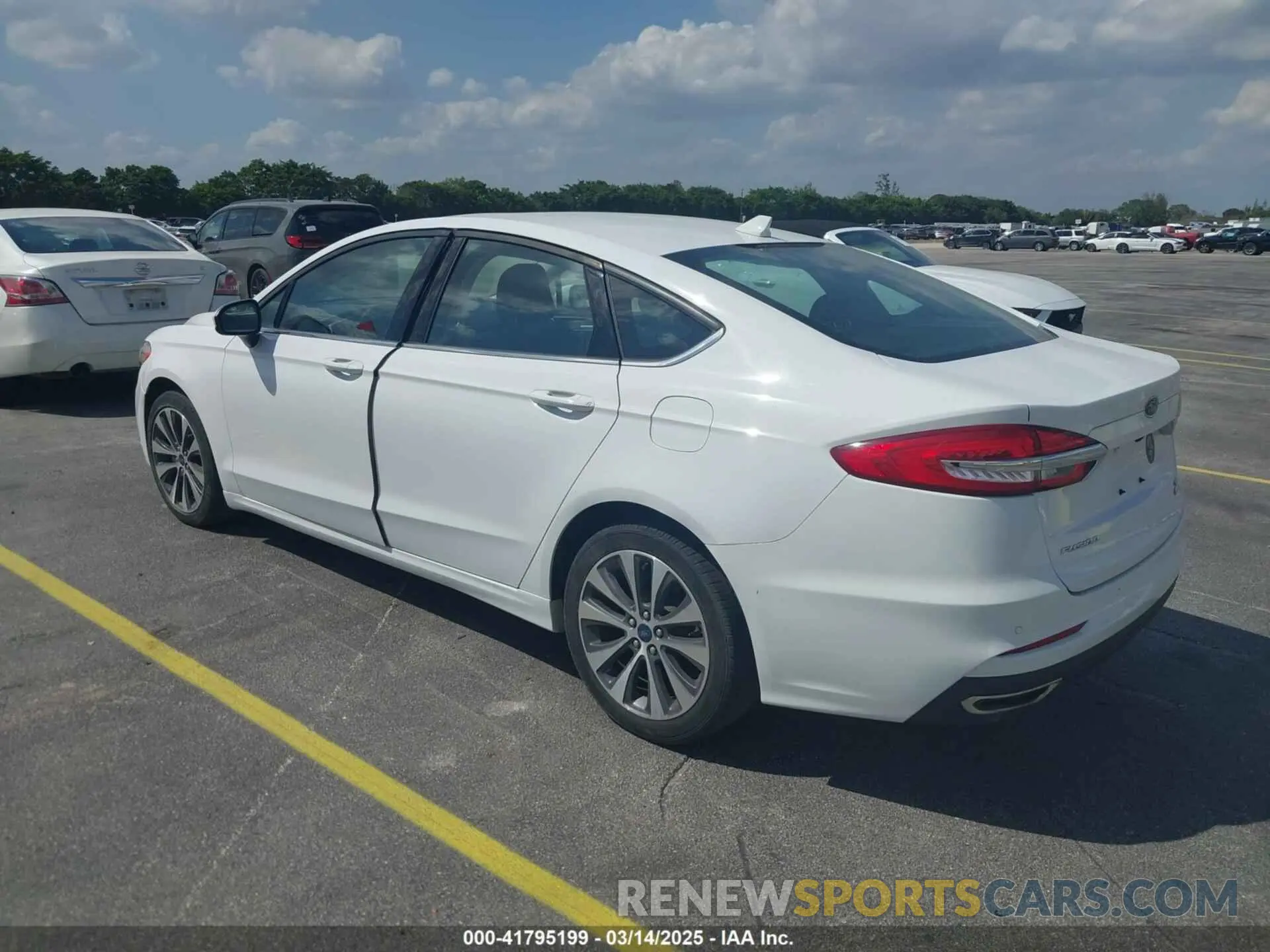 3 Photograph of a damaged car 3FA6P0T90LR150796 FORD FUSION 2020