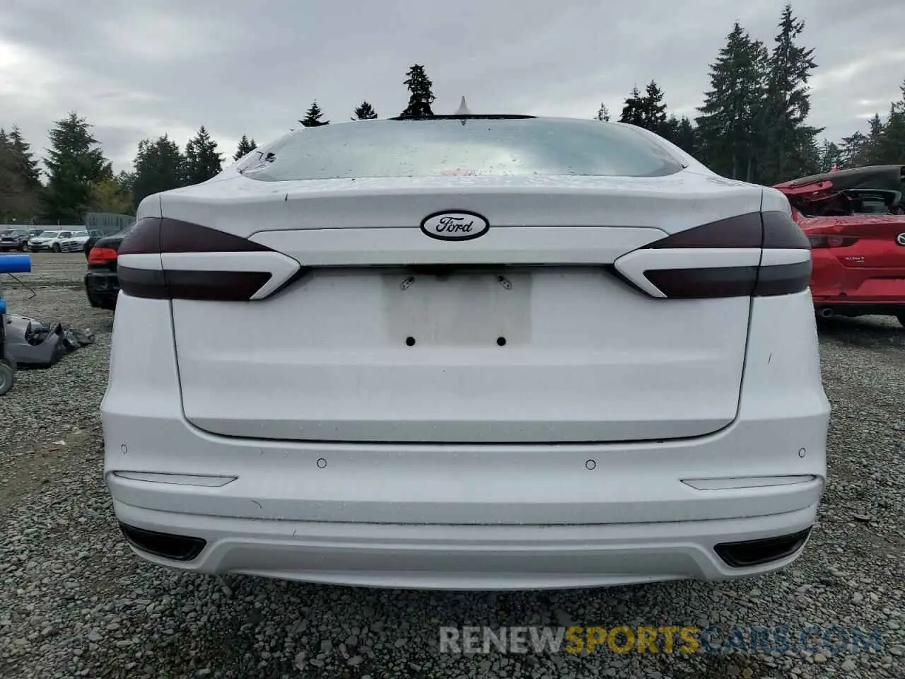6 Photograph of a damaged car 3FA6P0T90LR212214 FORD FUSION 2020