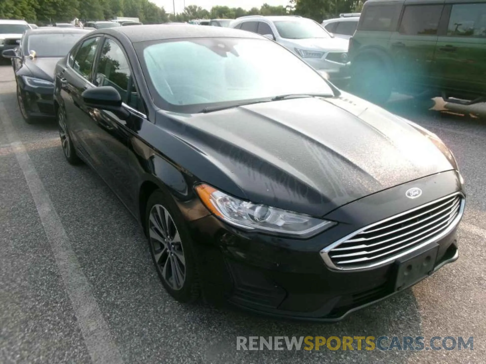 3 Photograph of a damaged car 3FA6P0T91LR142464 FORD FUSION 2020