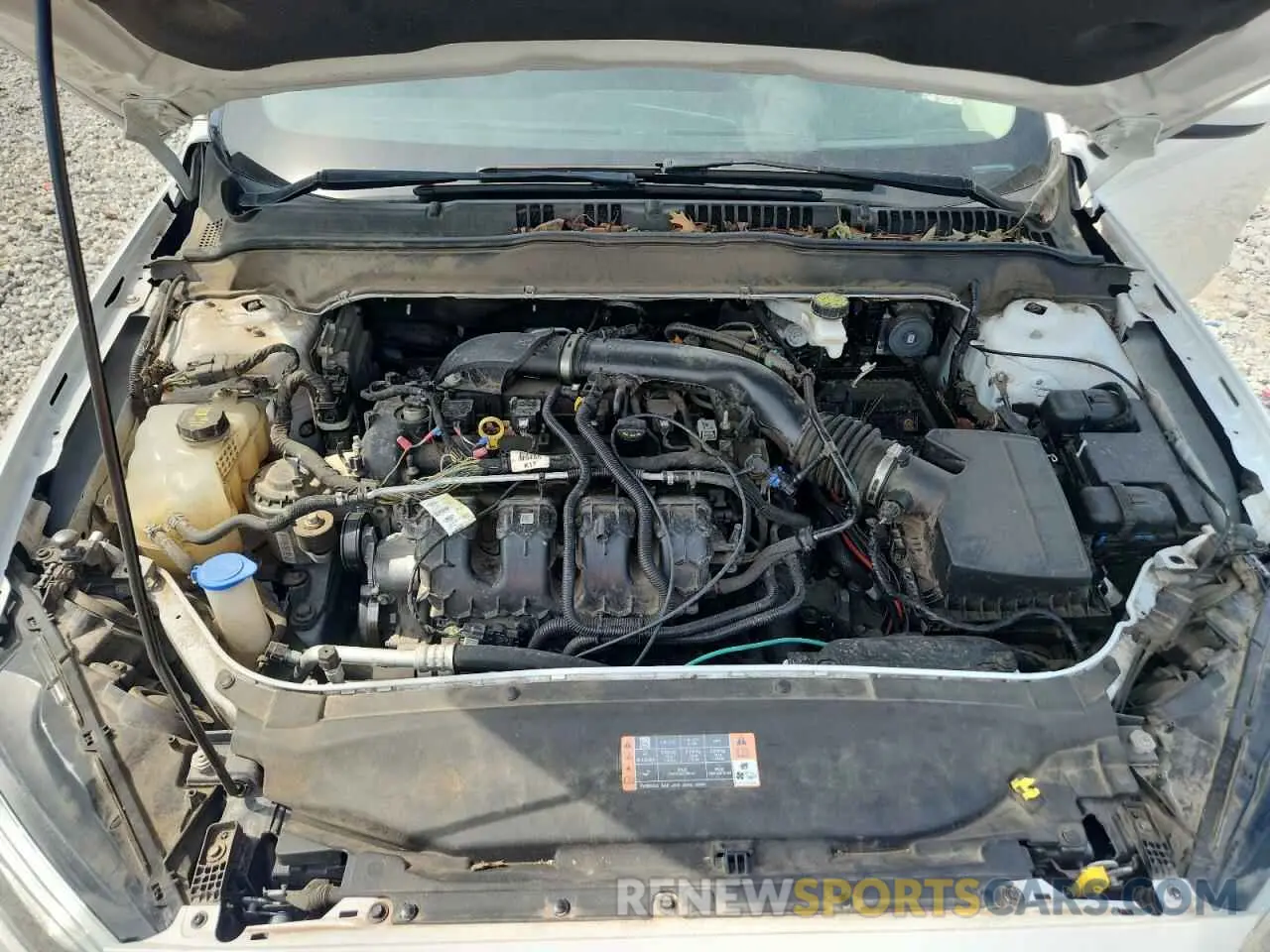 11 Photograph of a damaged car 3FA6P0T91LR190367 FORD FUSION 2020