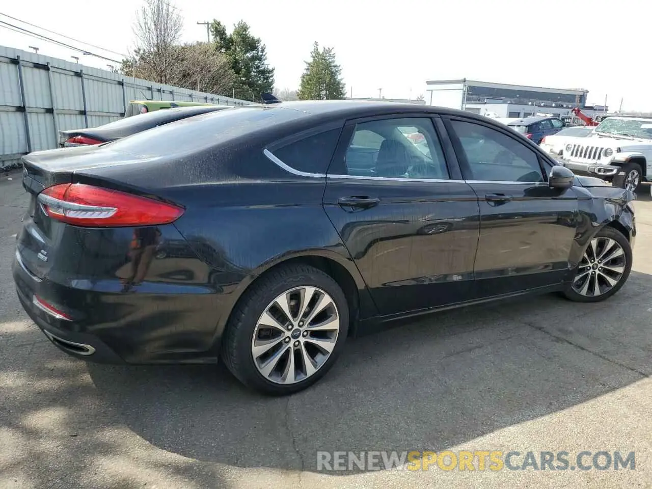 3 Photograph of a damaged car 3FA6P0T91LR259106 FORD FUSION 2020