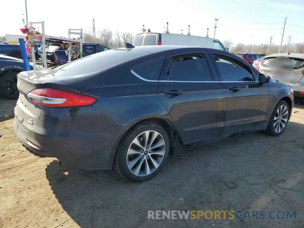 3 Photograph of a damaged car 3FA6P0T91LR263415 FORD FUSION 2020
