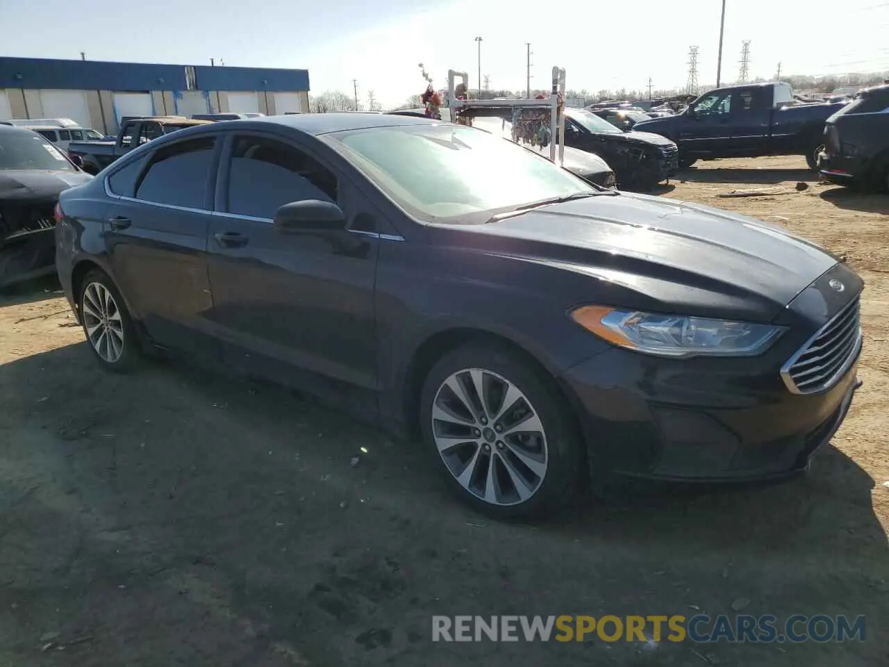 4 Photograph of a damaged car 3FA6P0T91LR263415 FORD FUSION 2020