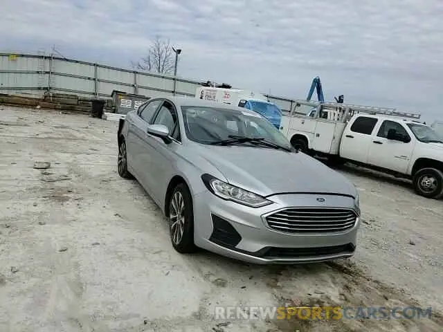 11 Photograph of a damaged car 3FA6P0T92LR147124 FORD FUSION 2020