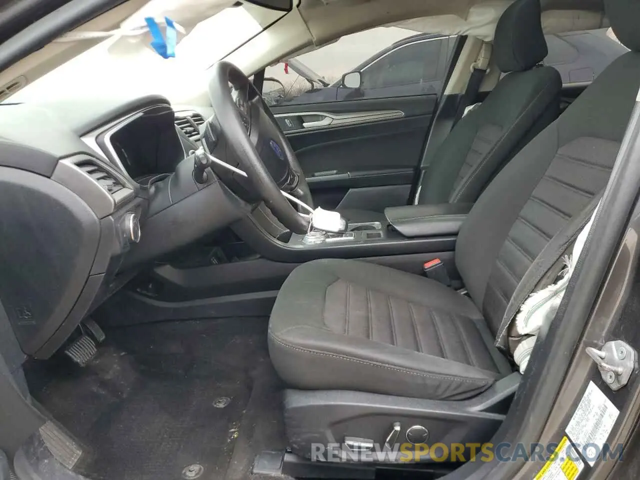 7 Photograph of a damaged car 3FA6P0T92LR162335 FORD FUSION 2020