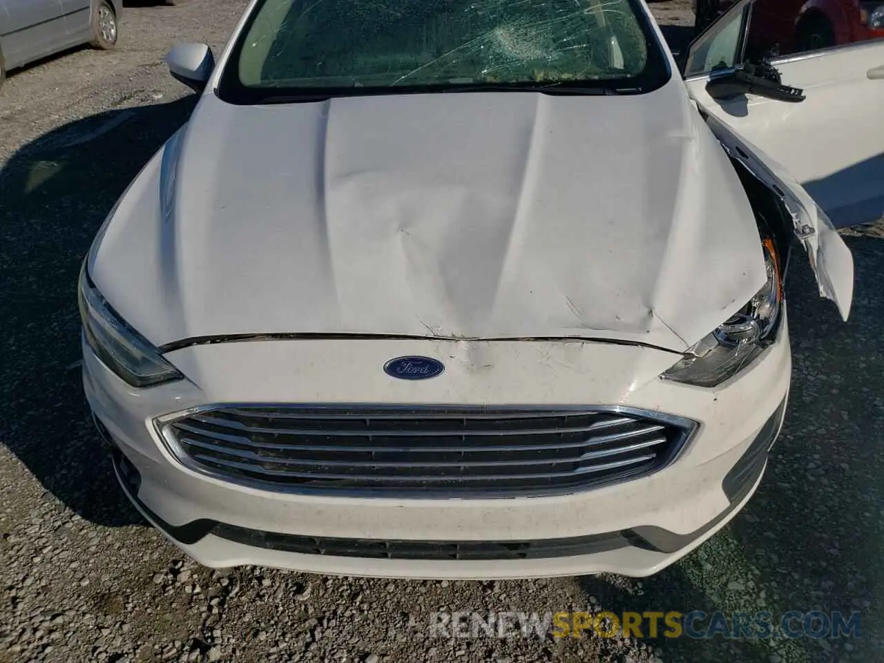 11 Photograph of a damaged car 3FA6P0T92LR172931 FORD FUSION 2020