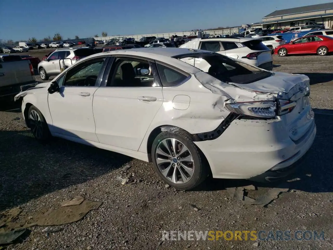 2 Photograph of a damaged car 3FA6P0T92LR172931 FORD FUSION 2020