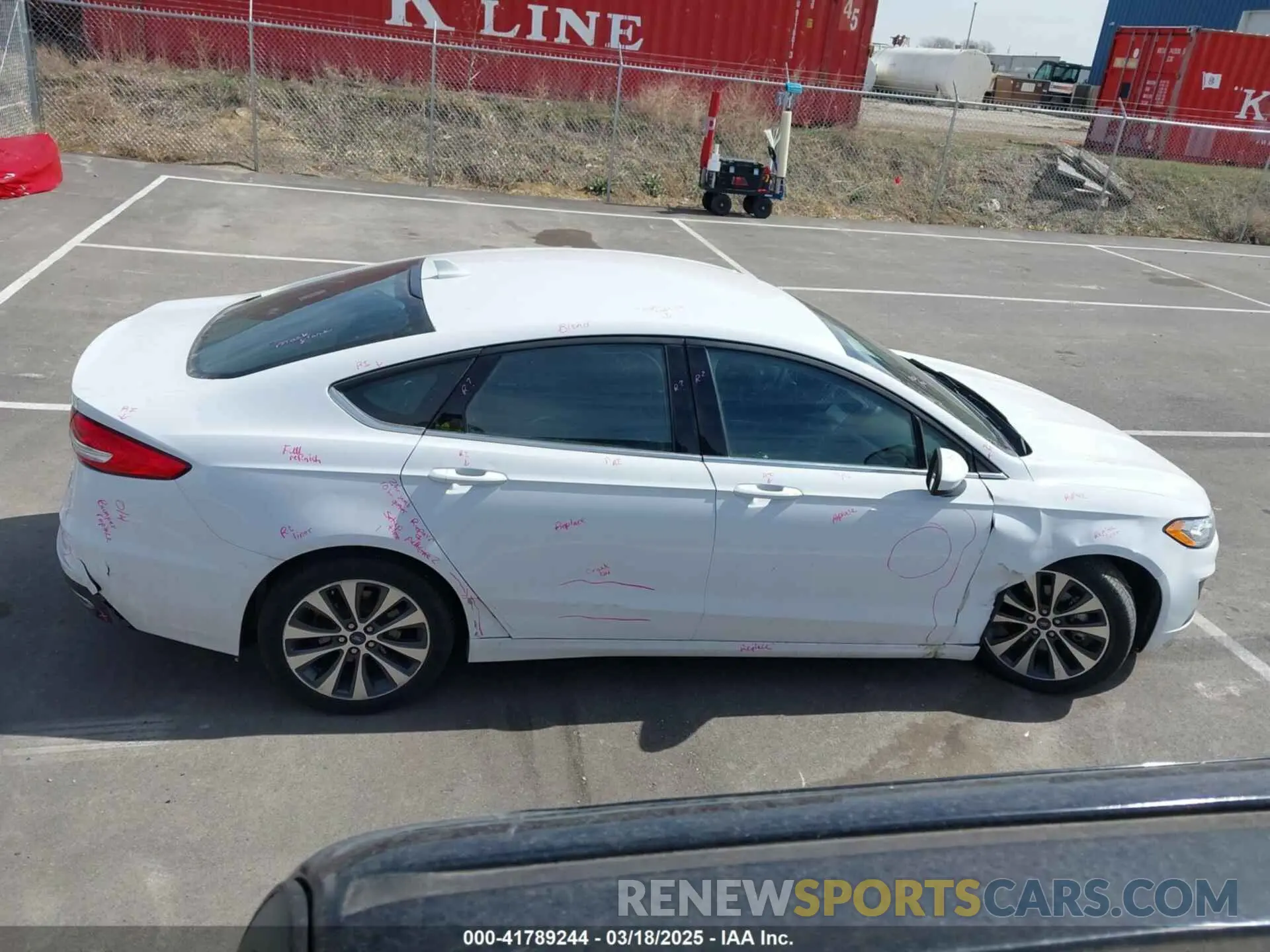 13 Photograph of a damaged car 3FA6P0T92LR249765 FORD FUSION 2020