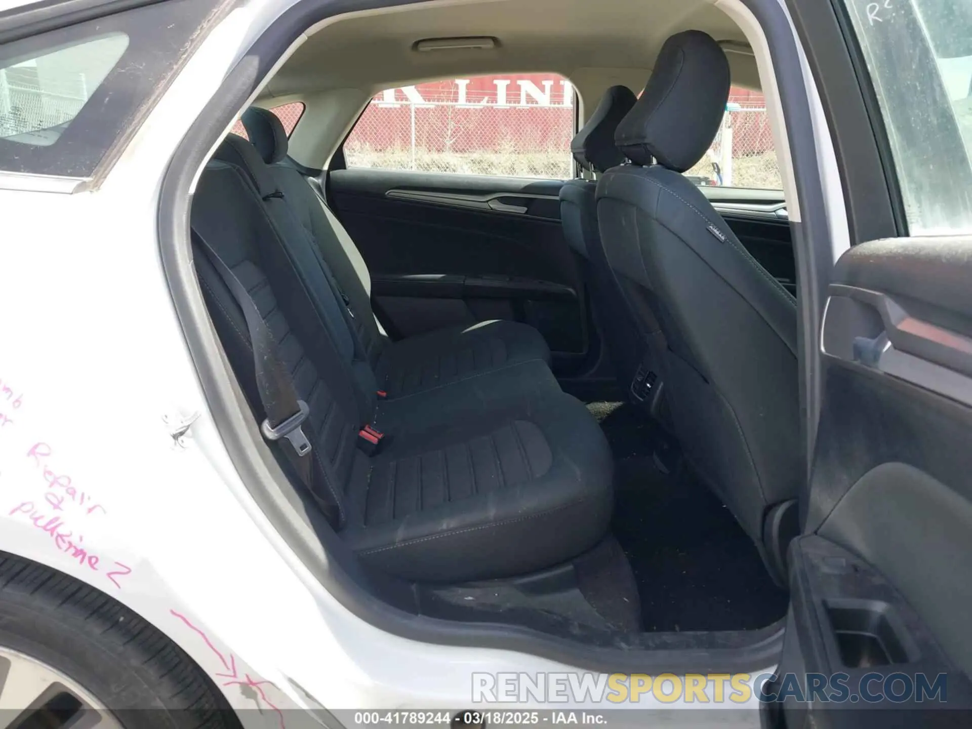 8 Photograph of a damaged car 3FA6P0T92LR249765 FORD FUSION 2020