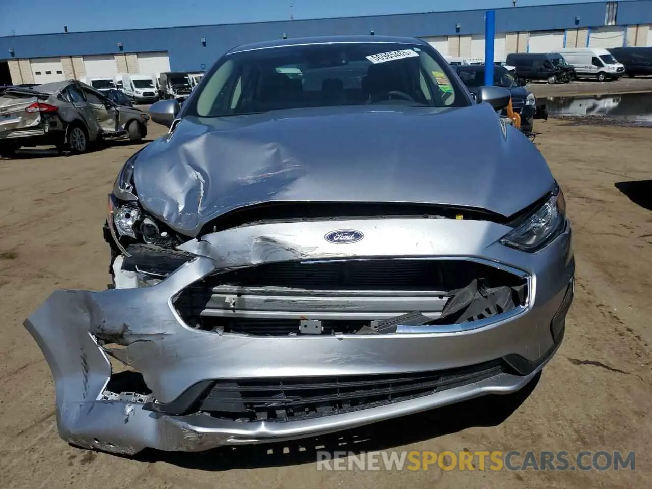 5 Photograph of a damaged car 3FA6P0T93LR179435 FORD FUSION 2020