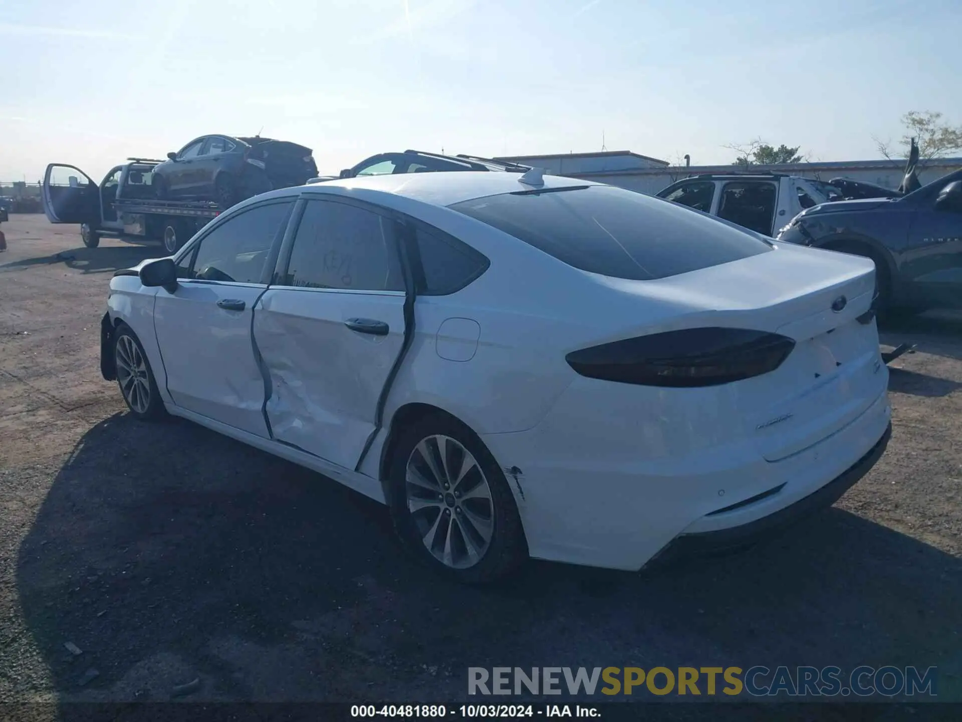 3 Photograph of a damaged car 3FA6P0T93LR247572 FORD FUSION 2020