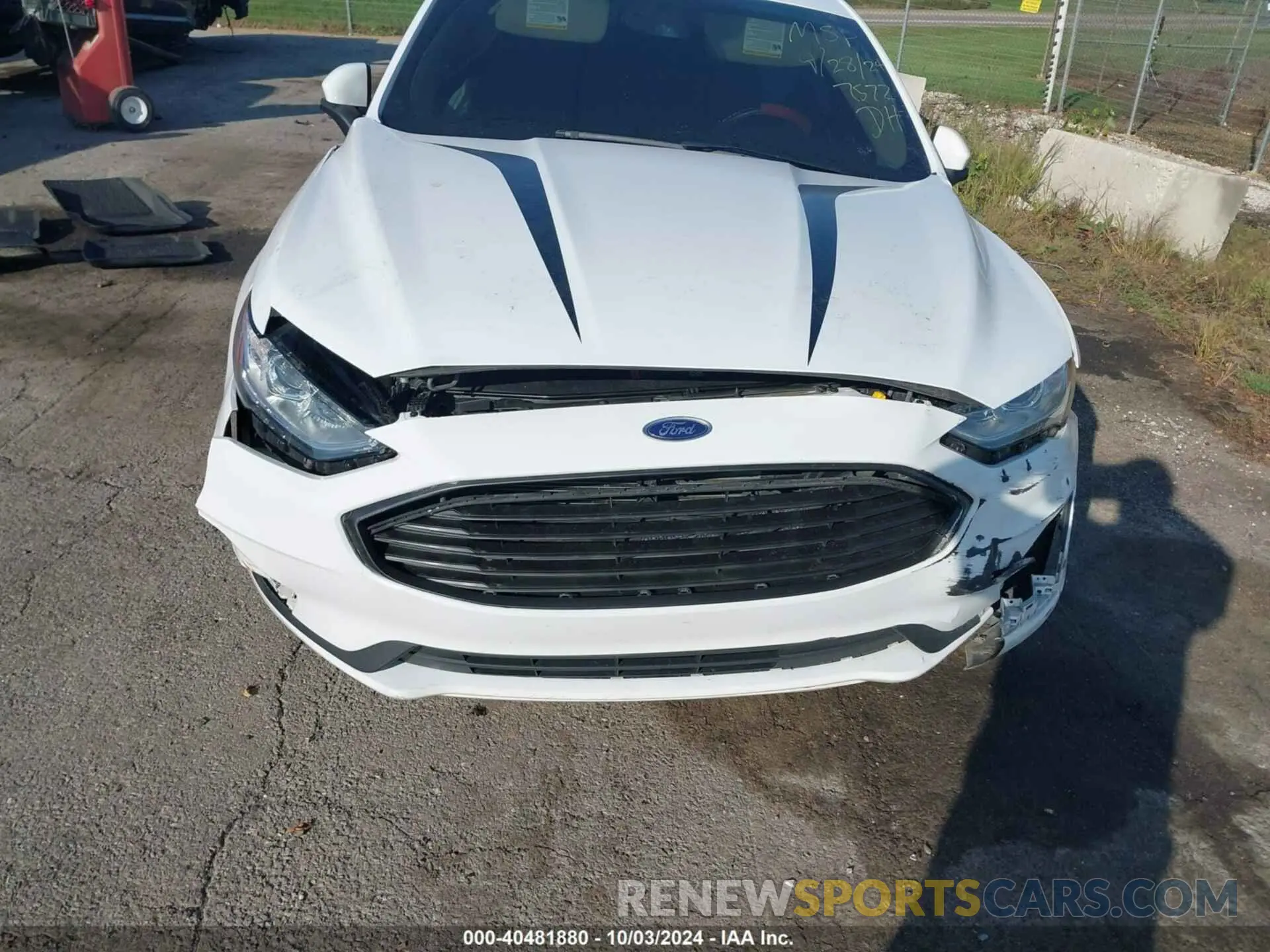 6 Photograph of a damaged car 3FA6P0T93LR247572 FORD FUSION 2020