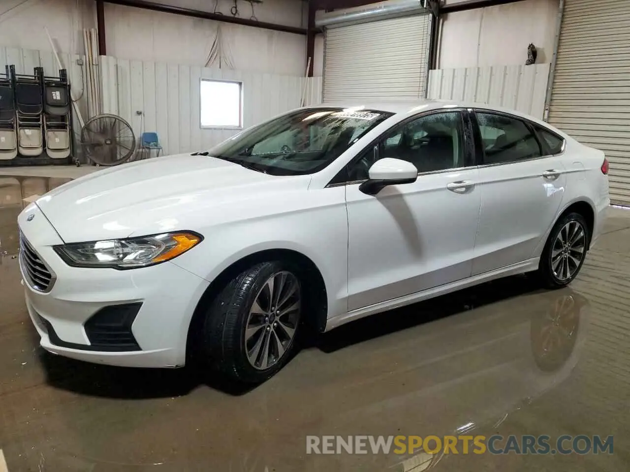 1 Photograph of a damaged car 3FA6P0T93LR256756 FORD FUSION 2020