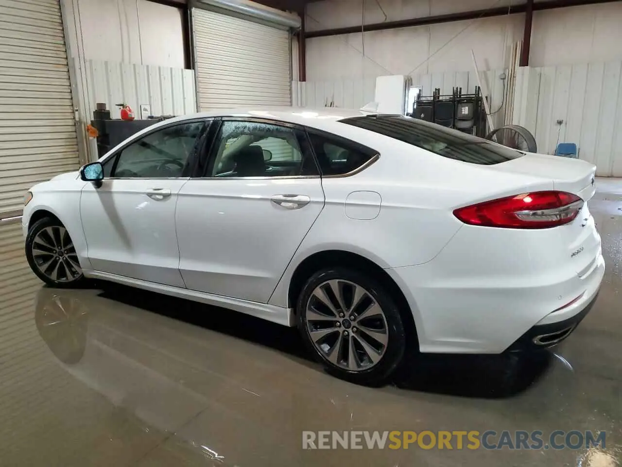 2 Photograph of a damaged car 3FA6P0T93LR256756 FORD FUSION 2020
