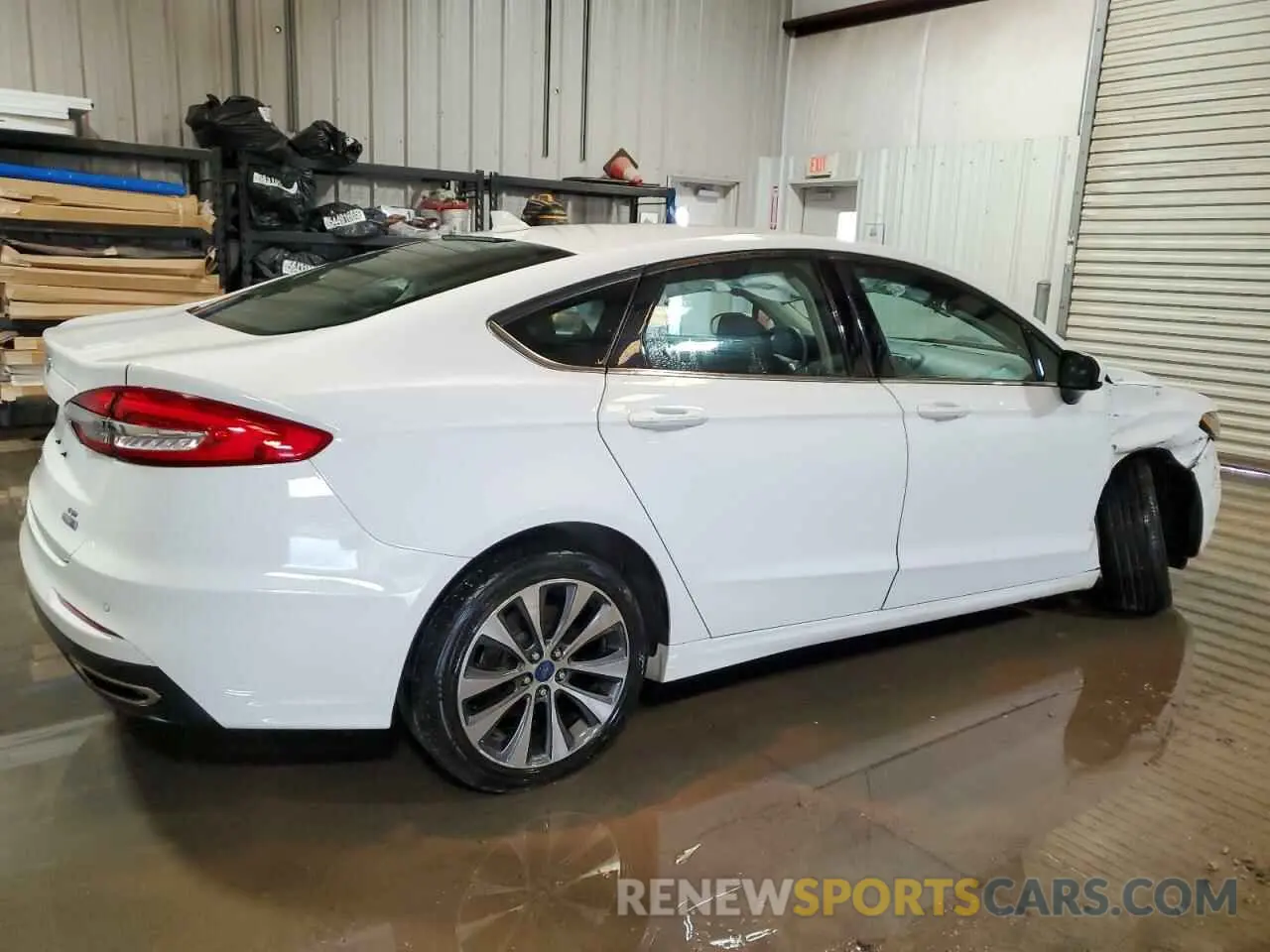 3 Photograph of a damaged car 3FA6P0T93LR256756 FORD FUSION 2020