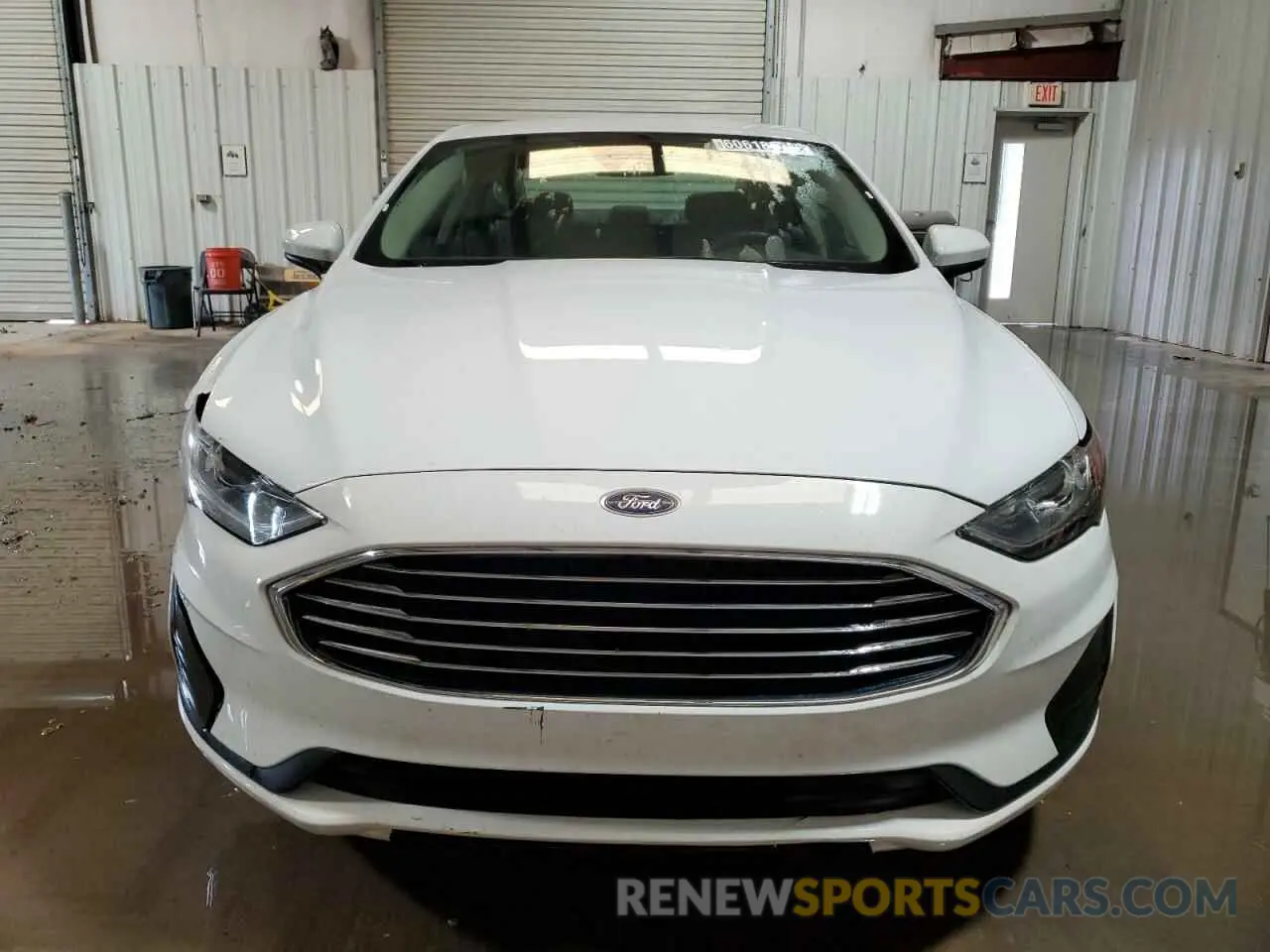 5 Photograph of a damaged car 3FA6P0T93LR256756 FORD FUSION 2020
