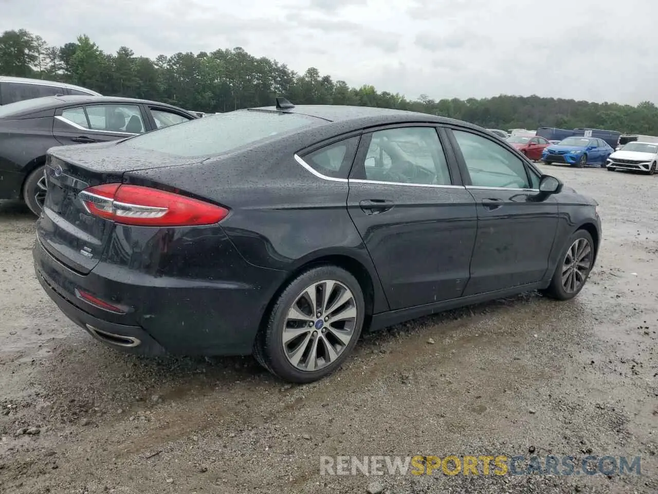 3 Photograph of a damaged car 3FA6P0T94LR146525 FORD FUSION 2020