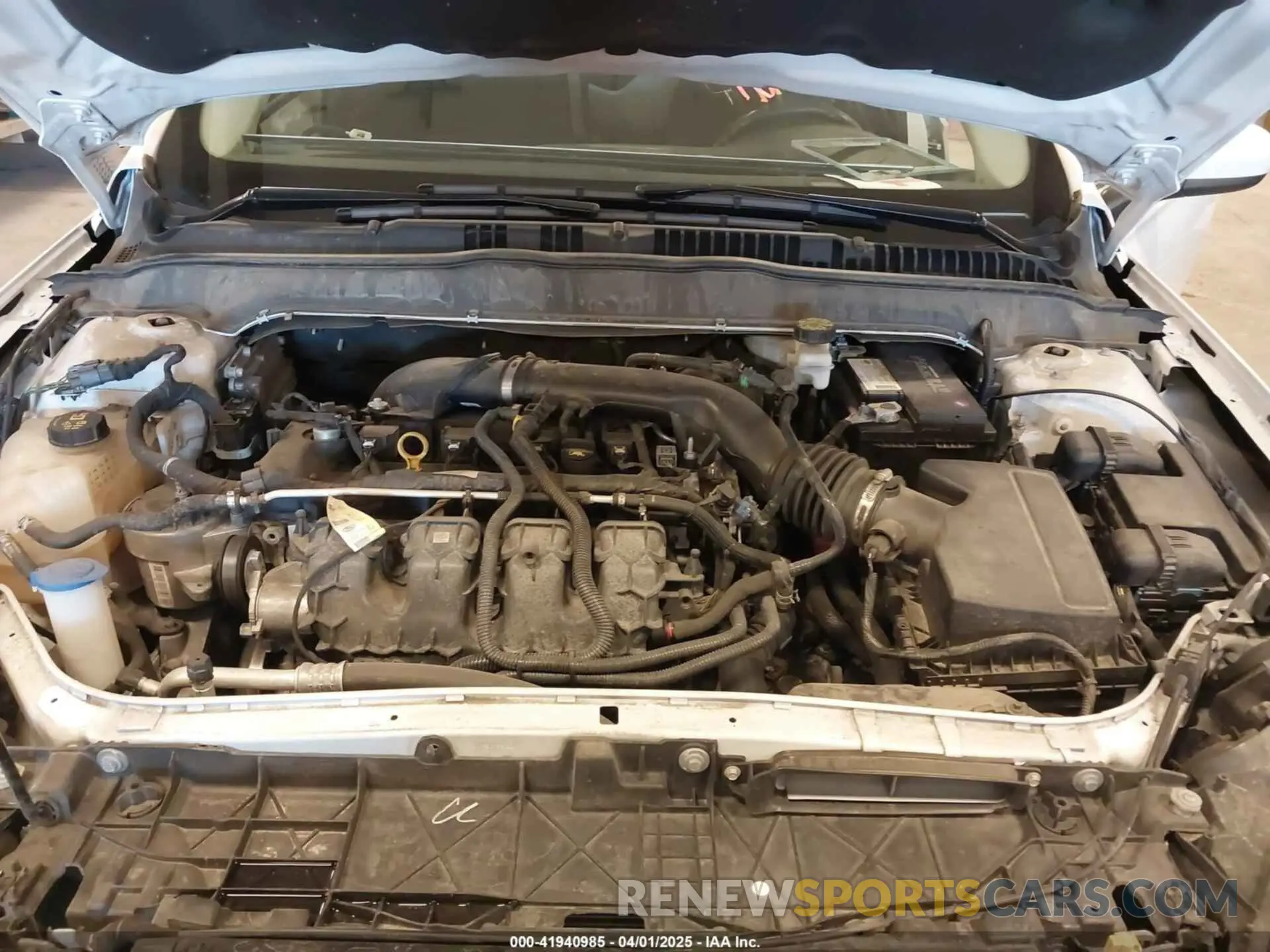 10 Photograph of a damaged car 3FA6P0T94LR179878 FORD FUSION 2020