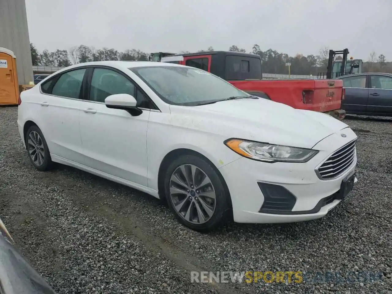 4 Photograph of a damaged car 3FA6P0T94LR190444 FORD FUSION 2020