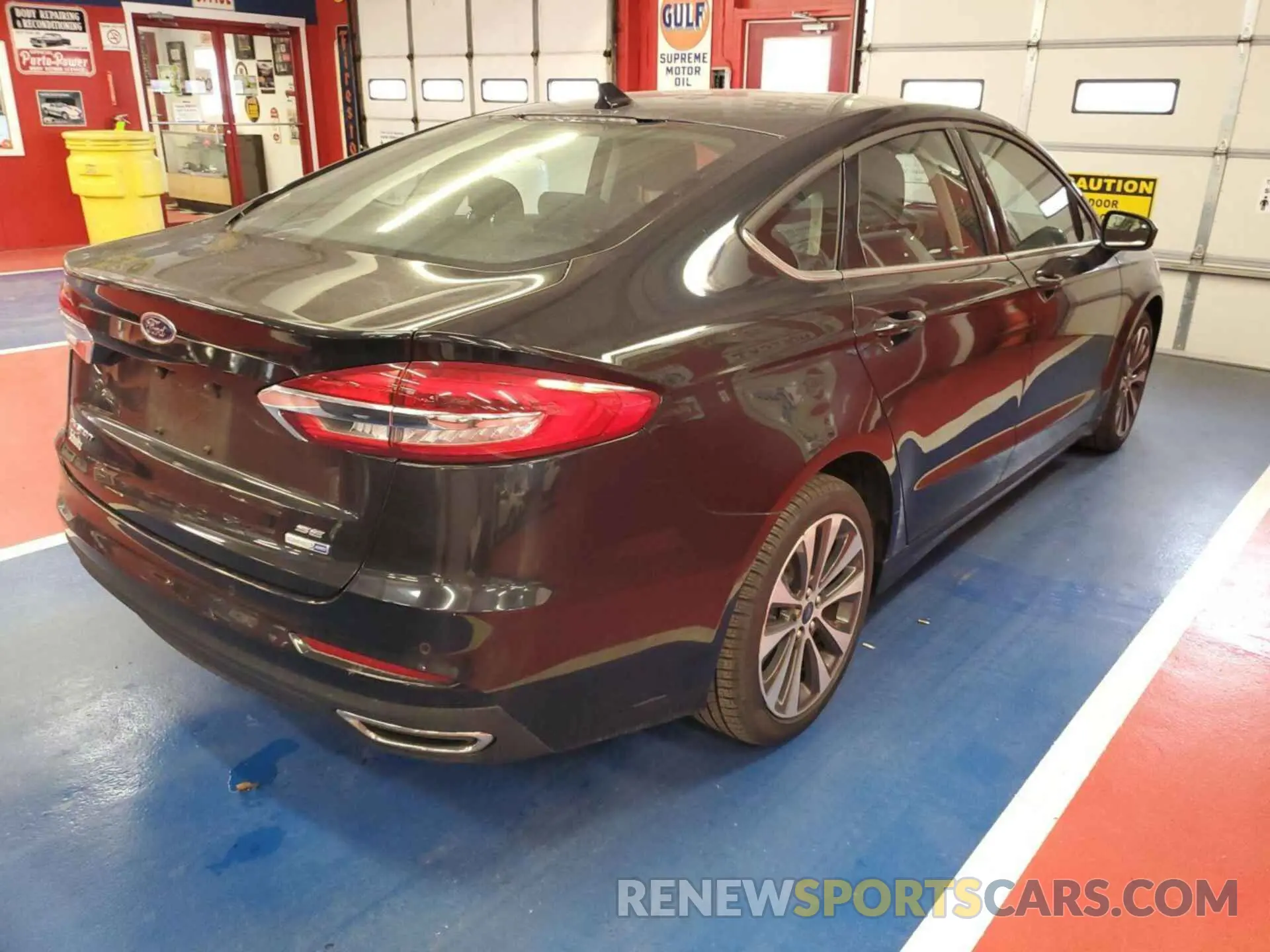 15 Photograph of a damaged car 3FA6P0T96LR102641 FORD FUSION 2020