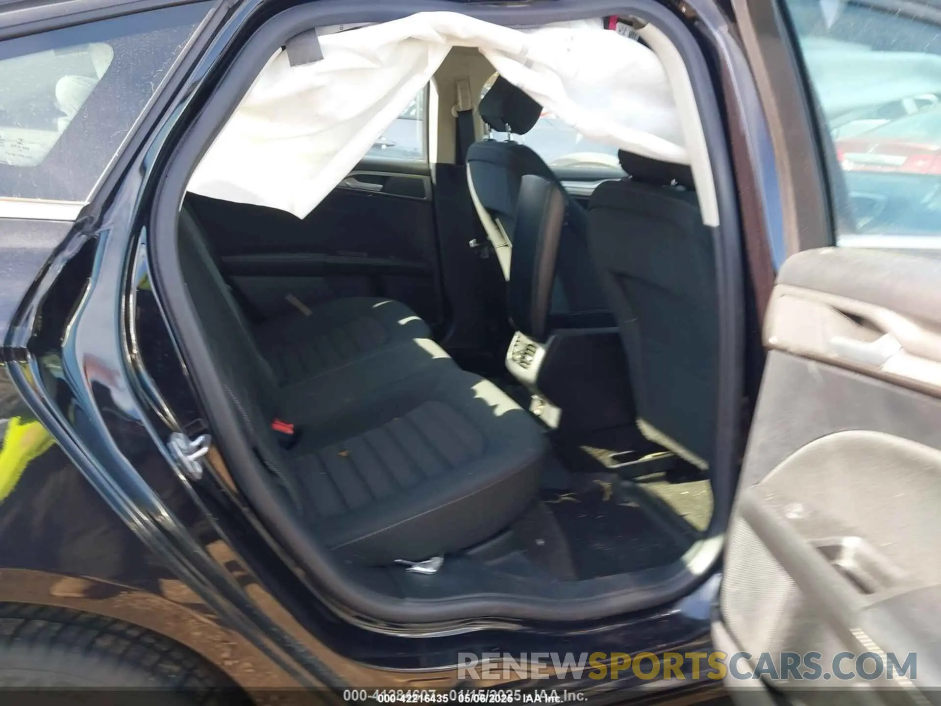 8 Photograph of a damaged car 3FA6P0T96LR180613 FORD FUSION 2020