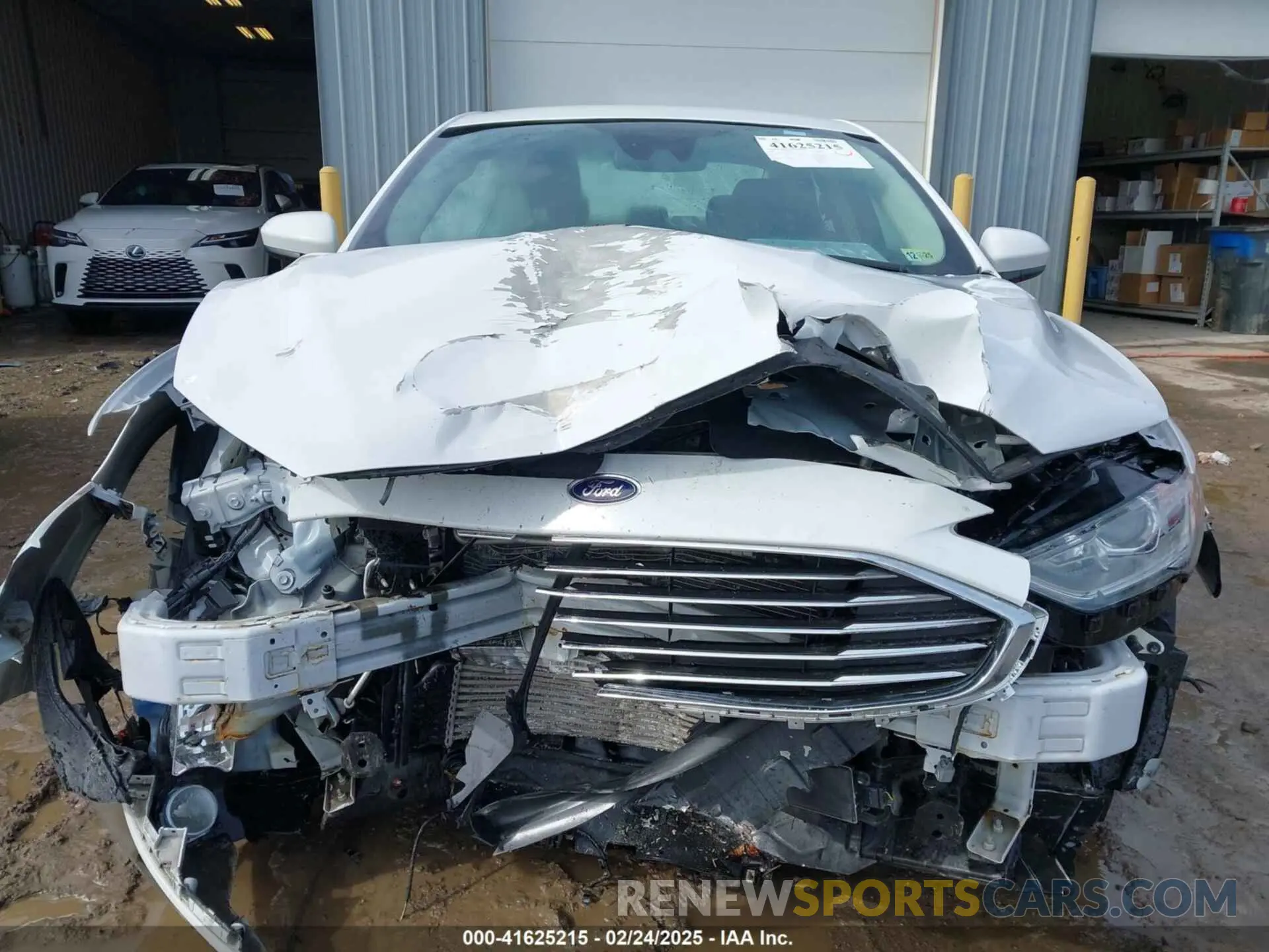 13 Photograph of a damaged car 3FA6P0T9XLR242238 FORD FUSION 2020