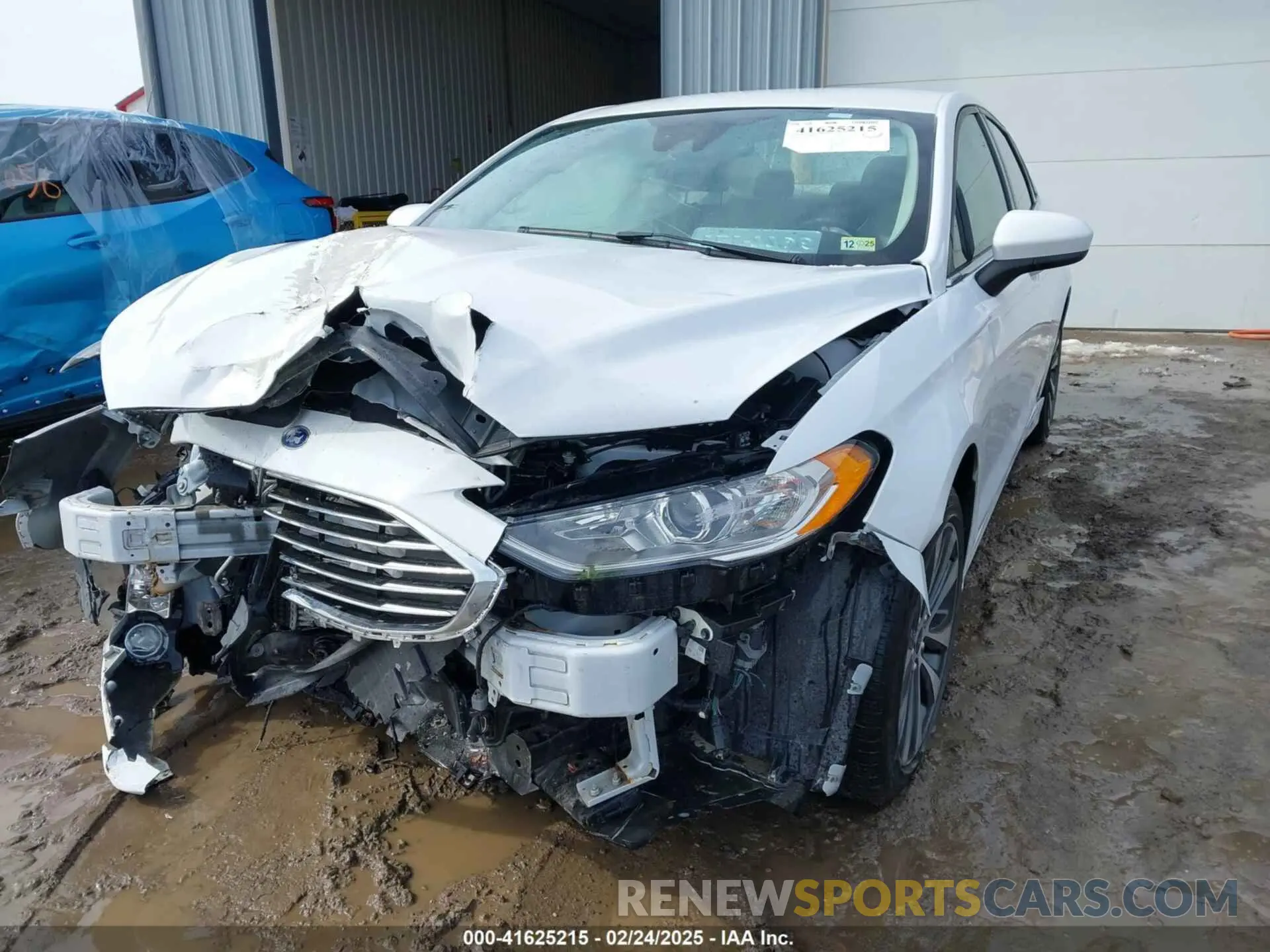 2 Photograph of a damaged car 3FA6P0T9XLR242238 FORD FUSION 2020