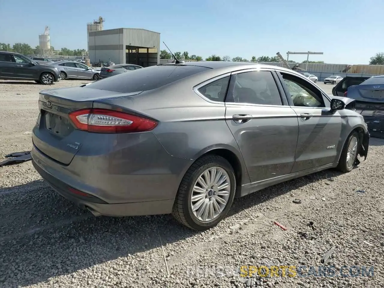 3 Photograph of a damaged car 3FA6P0LU5ER294383 FORD FUSION 2021