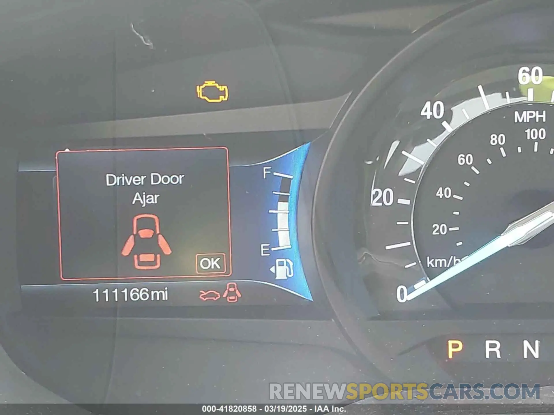 16 Photograph of a damaged car 3FA6P0SU1KR252340 FORD FUSION ENERGI 2019