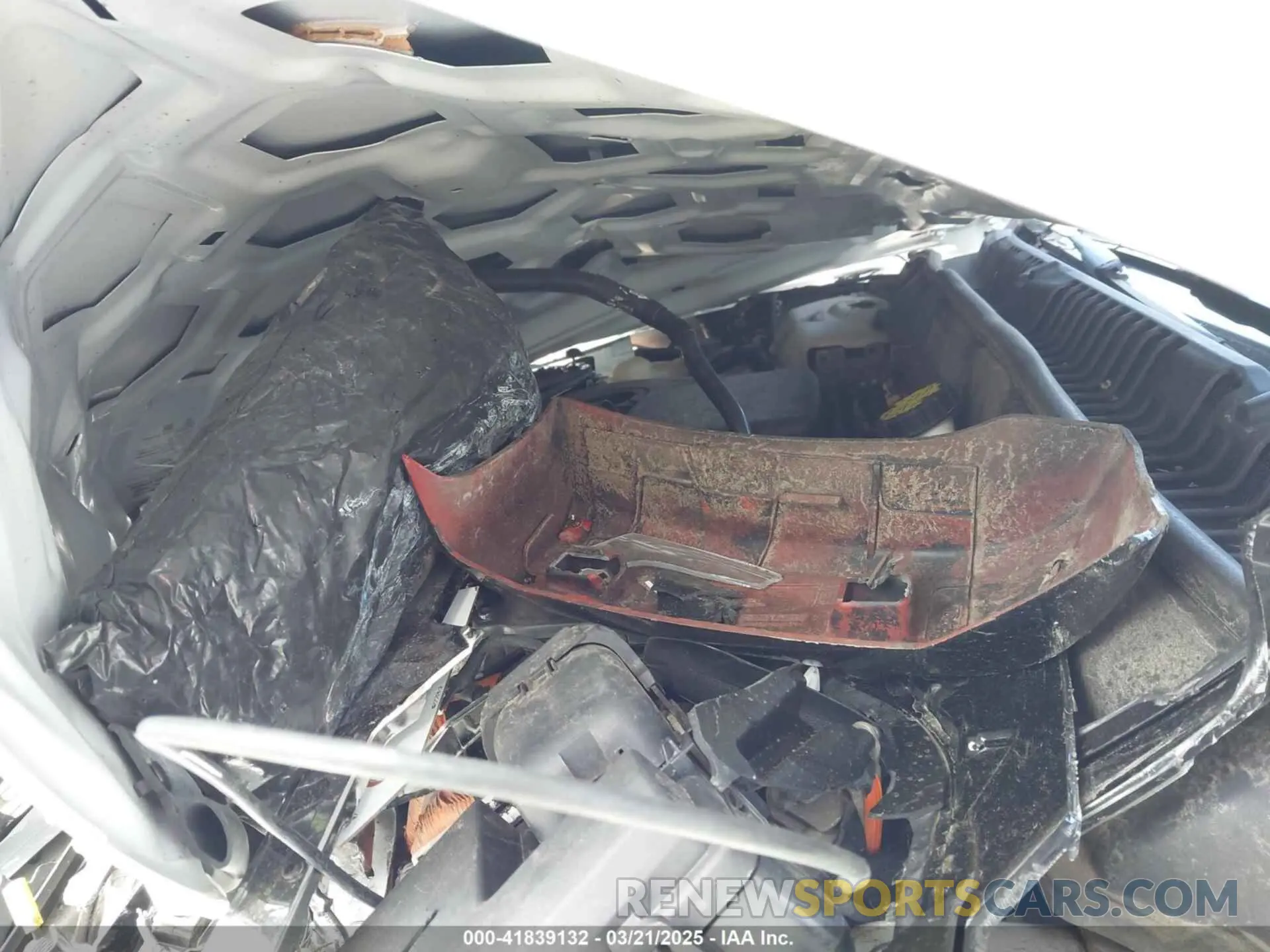 10 Photograph of a damaged car 3FA6P0SU6KR110873 FORD FUSION ENERGI 2019