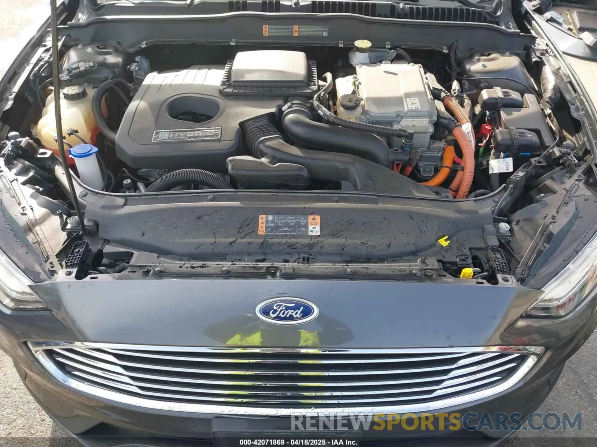 10 Photograph of a damaged car 3FA6P0LU0KR125609 FORD FUSION HYBRID 2019