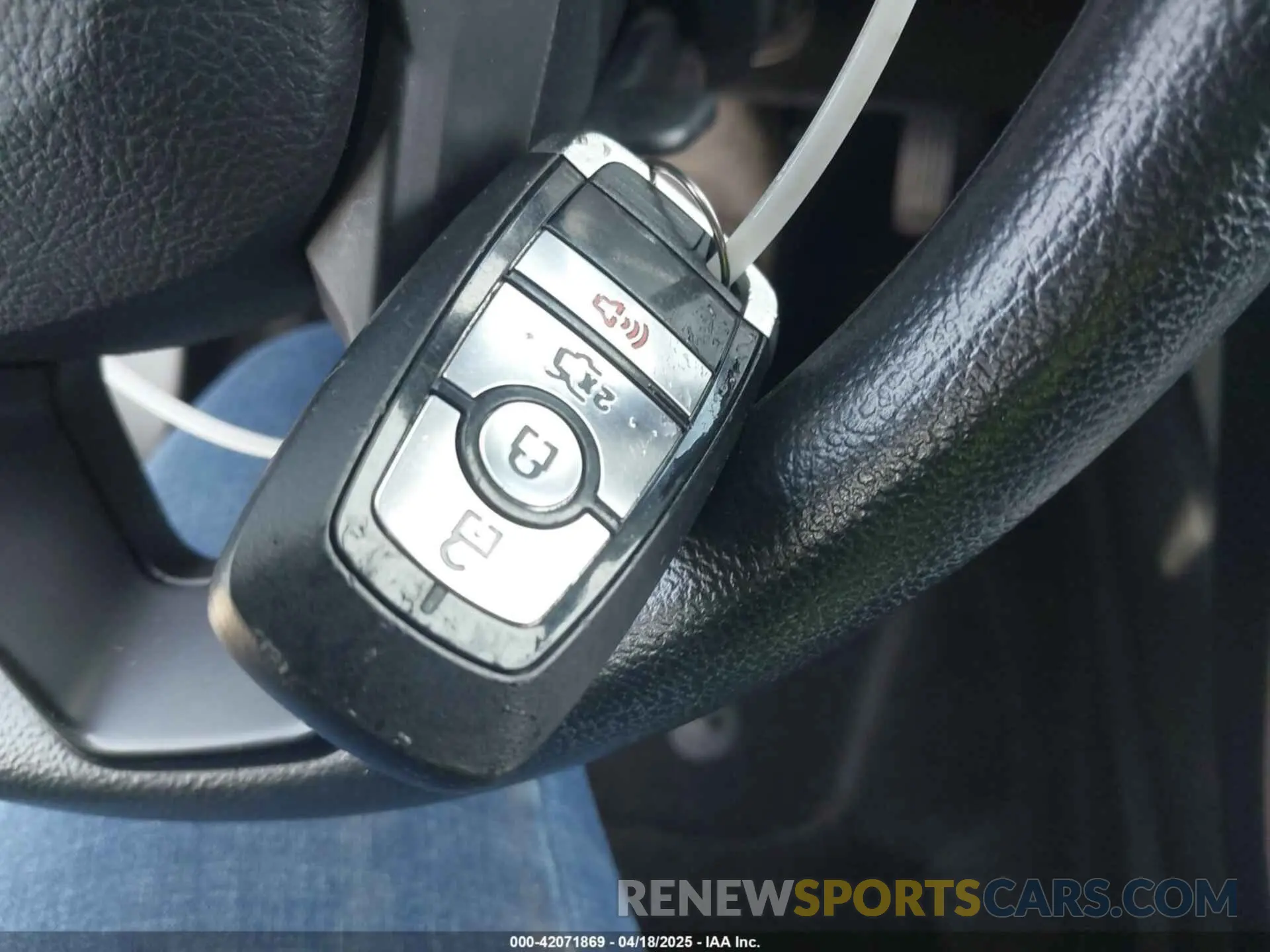 11 Photograph of a damaged car 3FA6P0LU0KR125609 FORD FUSION HYBRID 2019