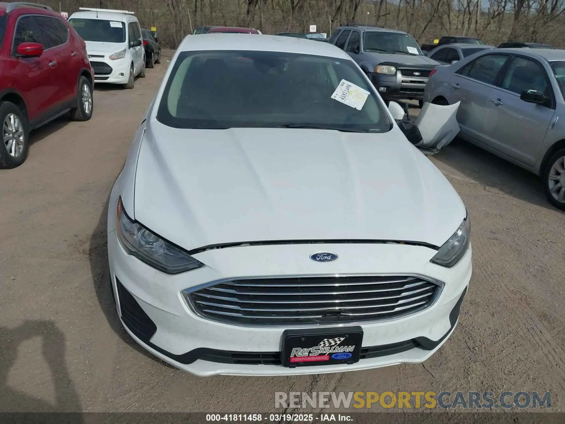12 Photograph of a damaged car 3FA6P0LU0KR164670 FORD FUSION HYBRID 2019