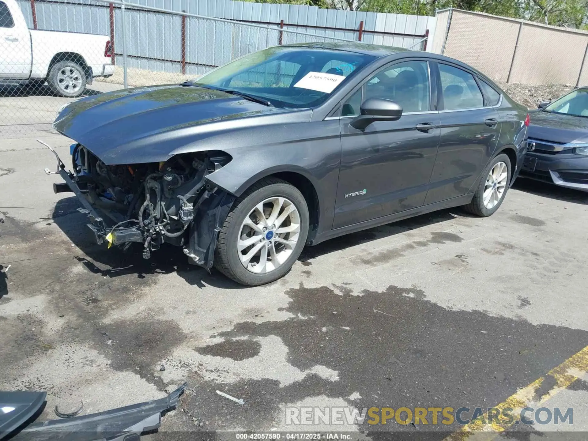 2 Photograph of a damaged car 3FA6P0LU0KR216668 FORD FUSION HYBRID 2019