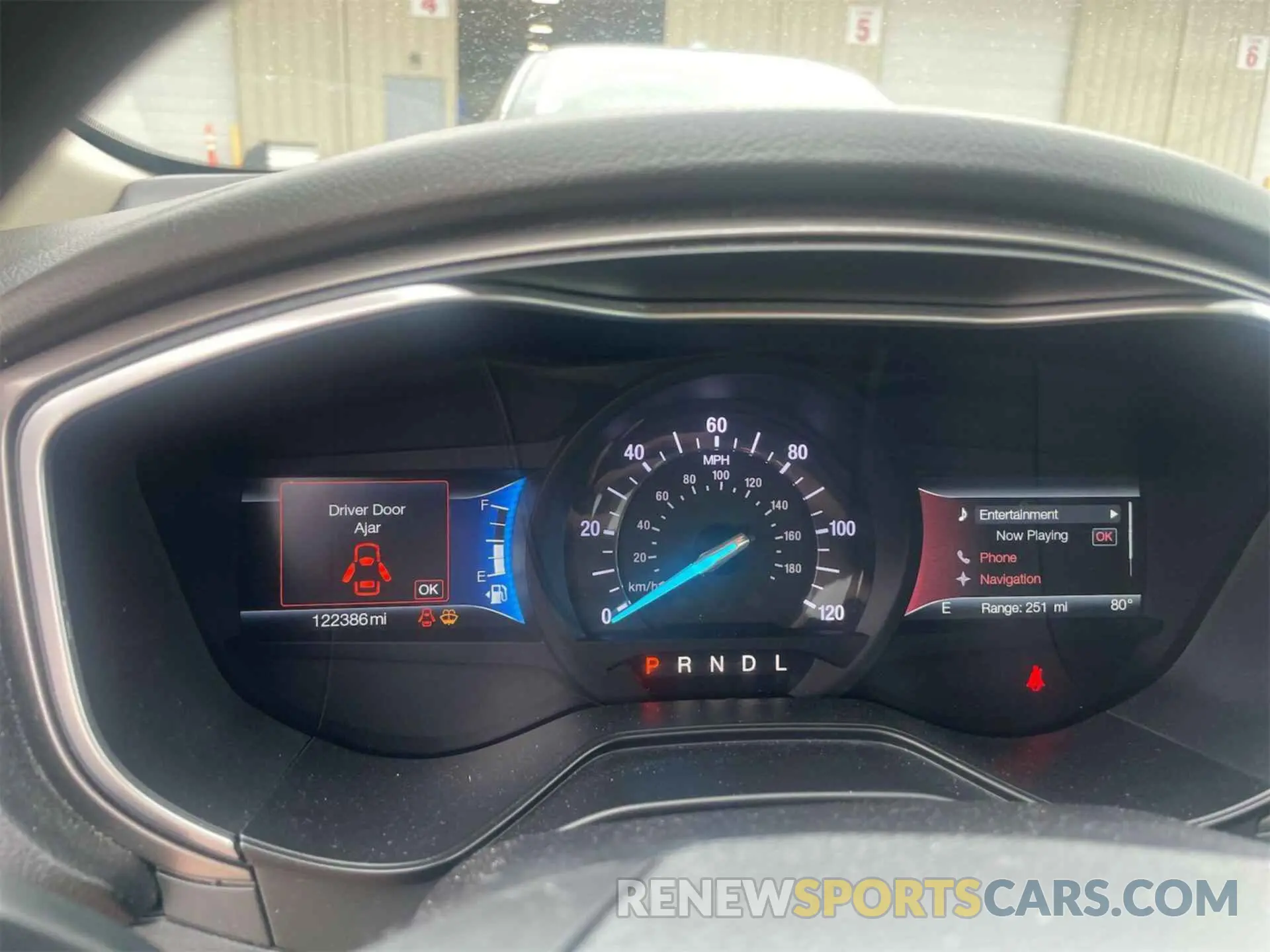13 Photograph of a damaged car 3FA6P0LU0KR255633 FORD FUSION HYBRID 2019