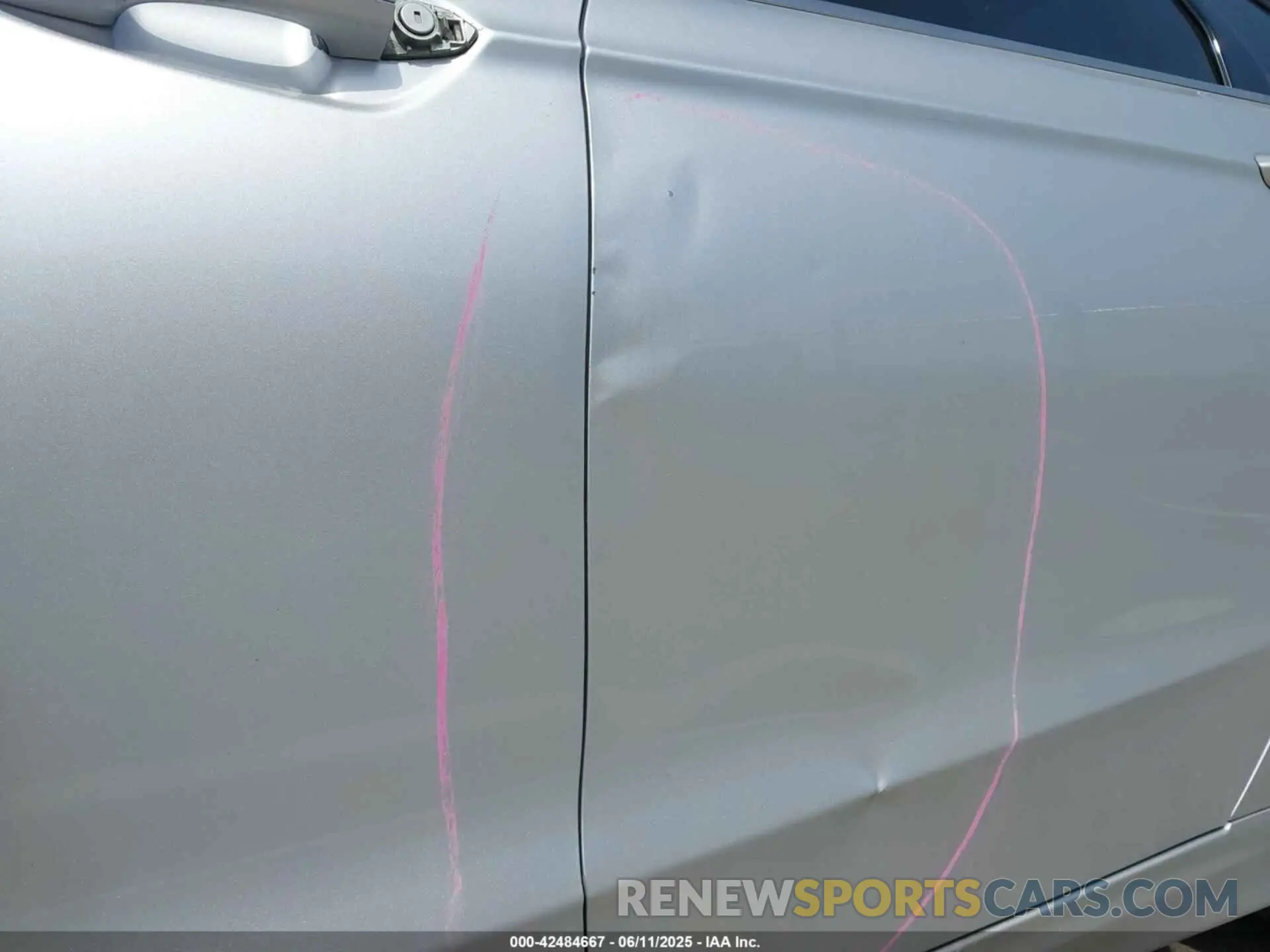 22 Photograph of a damaged car 3FA6P0LU0KR257687 FORD FUSION HYBRID 2019