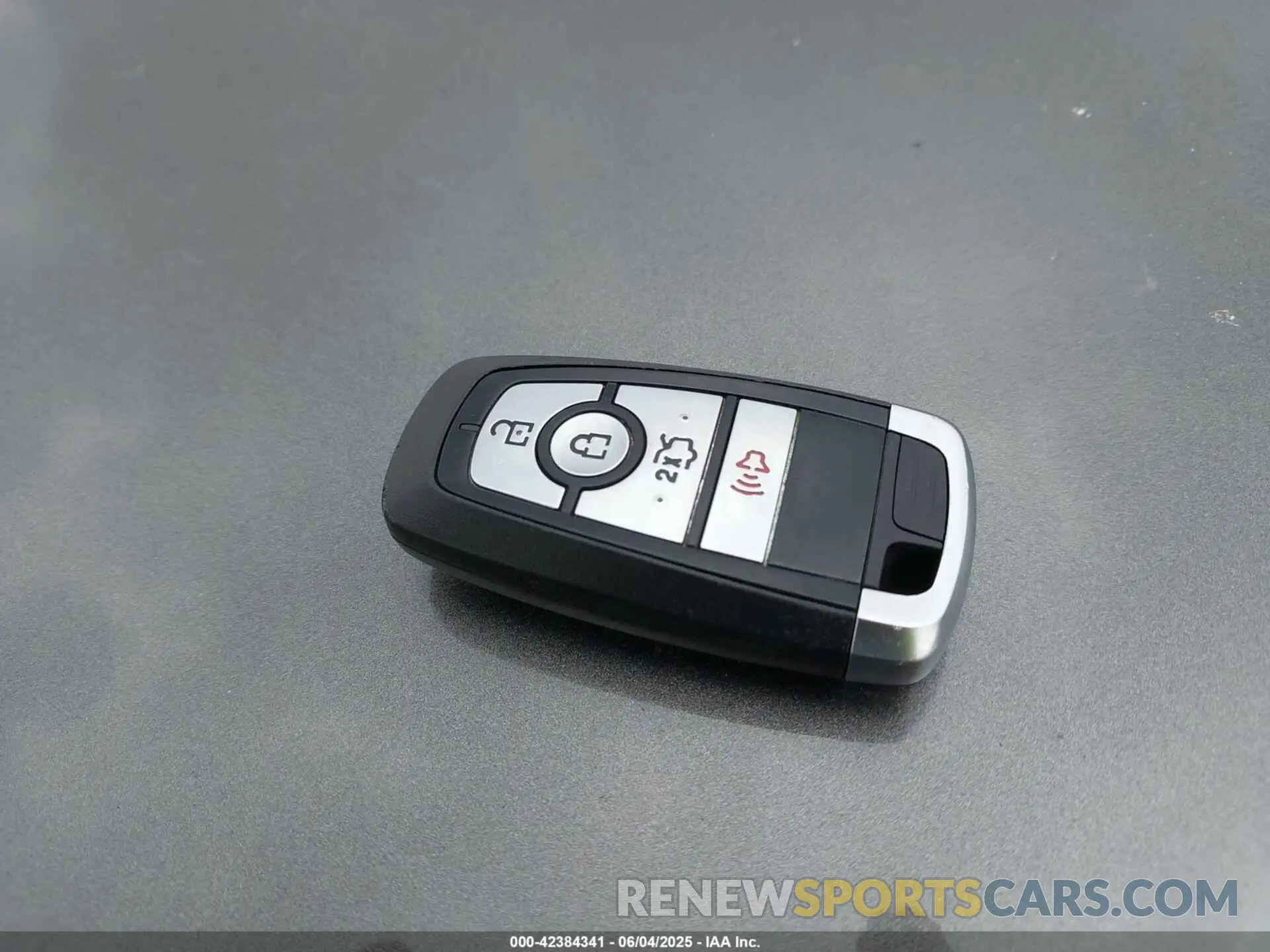 11 Photograph of a damaged car 3FA6P0LU1KR143939 FORD FUSION HYBRID 2019