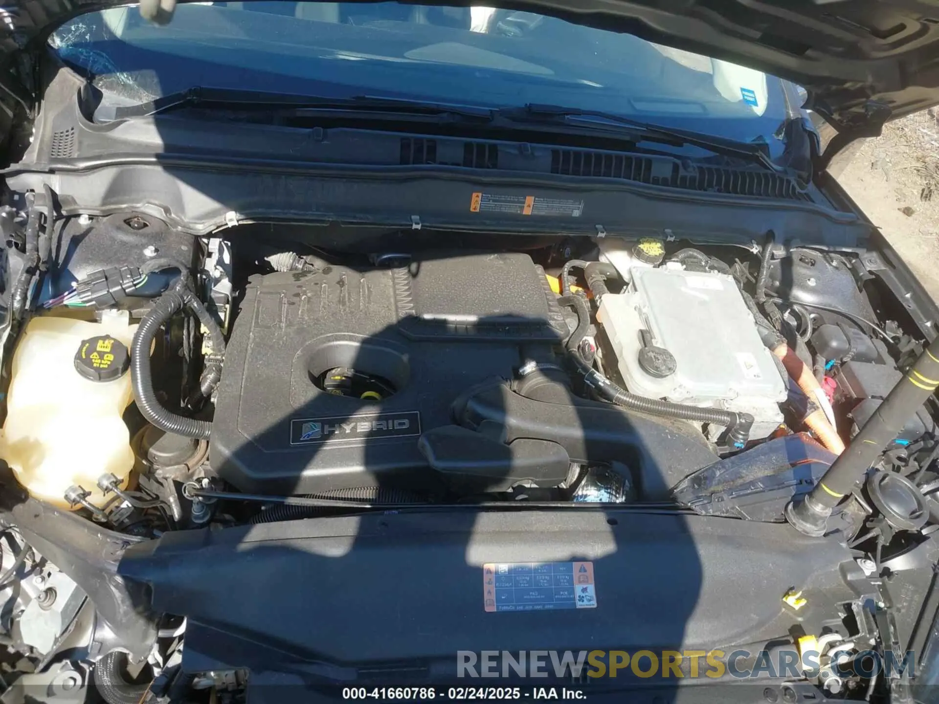 10 Photograph of a damaged car 3FA6P0LU1KR235021 FORD FUSION HYBRID 2019