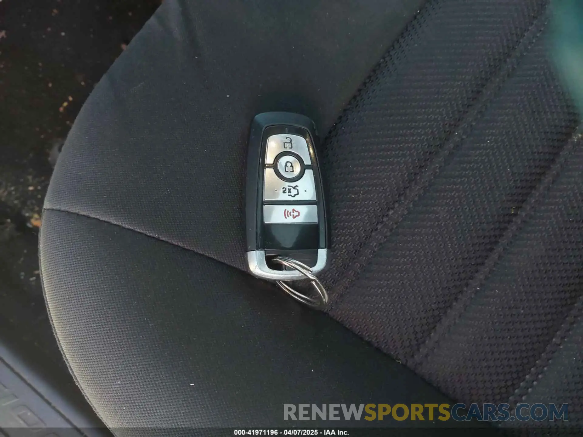 11 Photograph of a damaged car 3FA6P0LU3KR106021 FORD FUSION HYBRID 2019