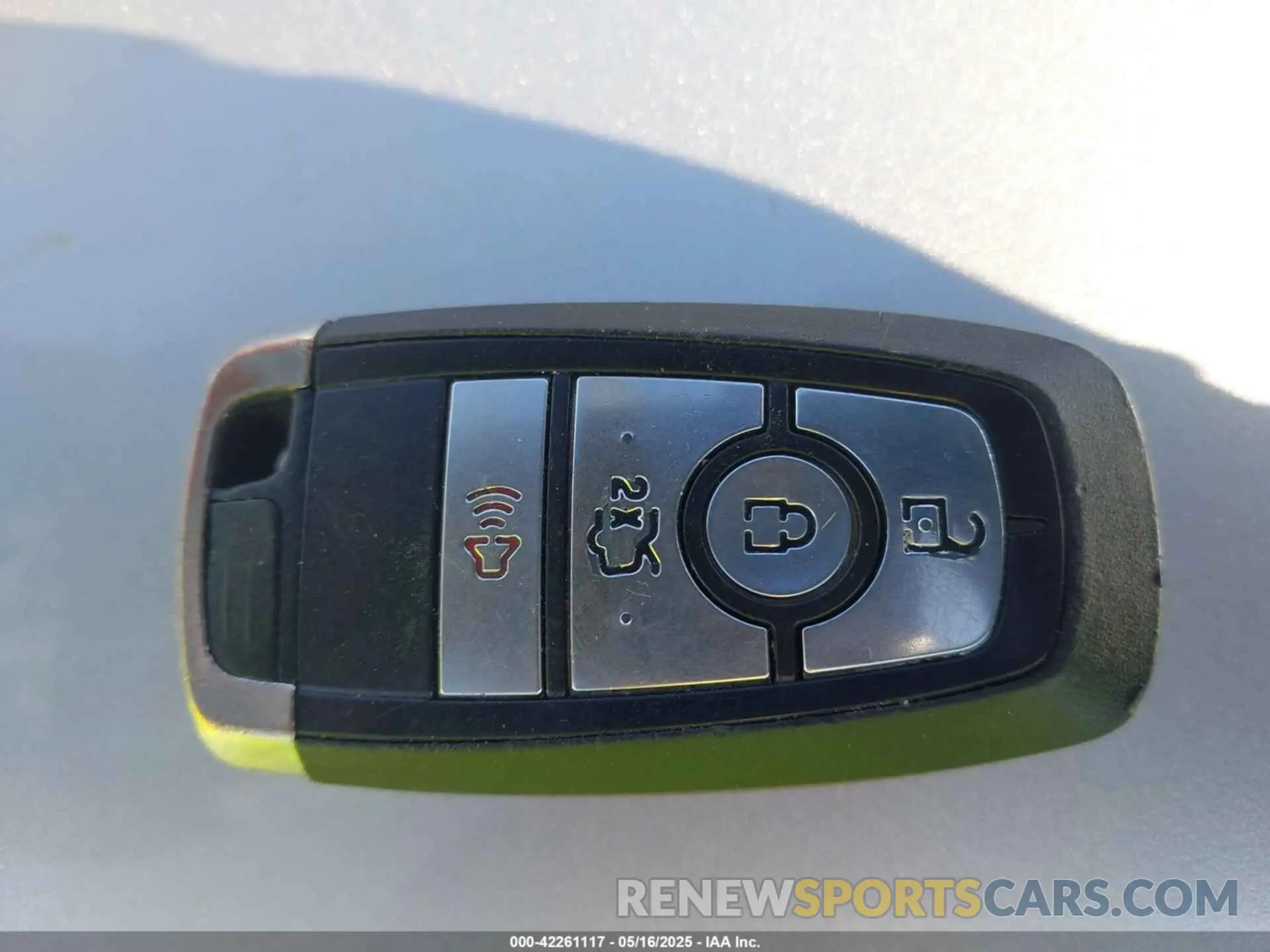 11 Photograph of a damaged car 3FA6P0LU3KR199154 FORD FUSION HYBRID 2019